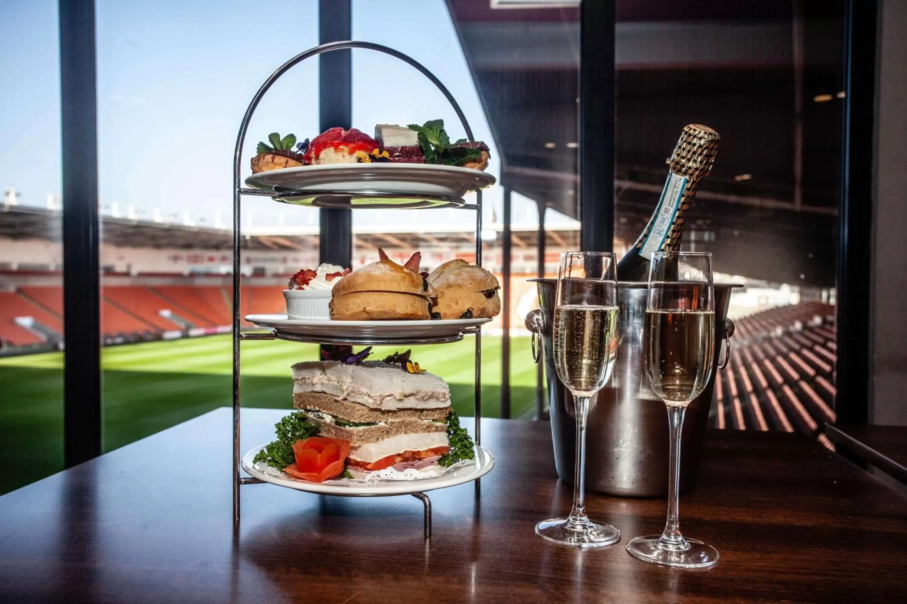 Restaurant/places to eat in Blackpool Football Club Stadium Hotel, a member of Radisson Individuals