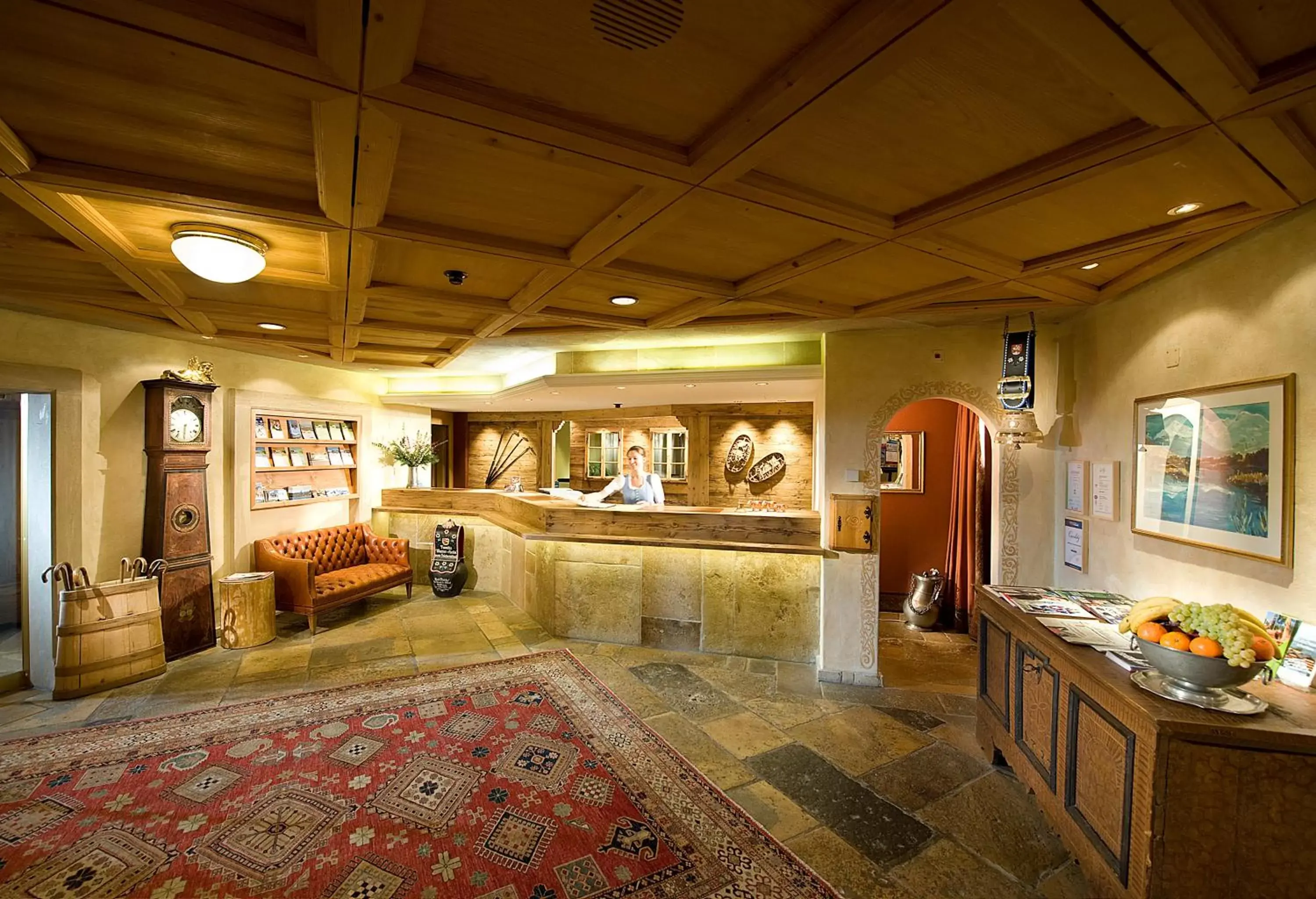 Lobby or reception in GOLFHOTEL Les Hauts de Gstaad & SPA