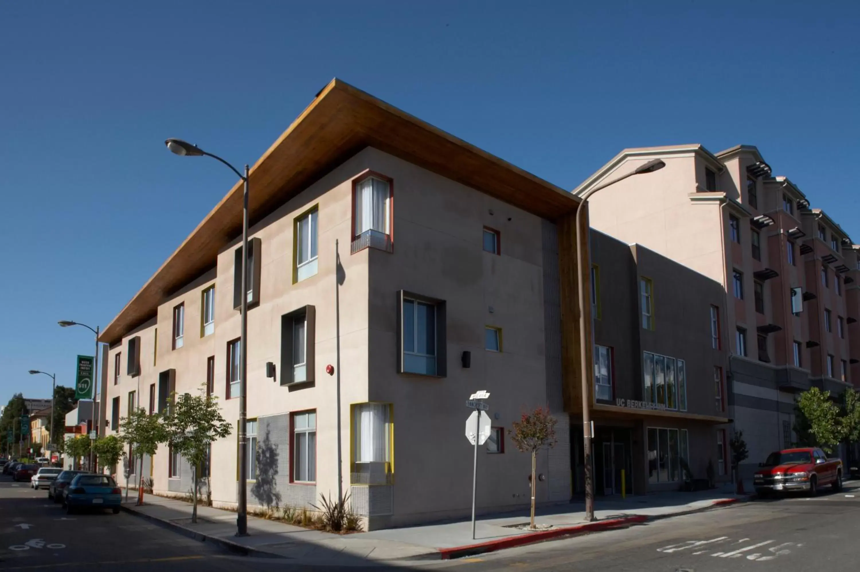 Property Building in Downtown Berkeley Inn