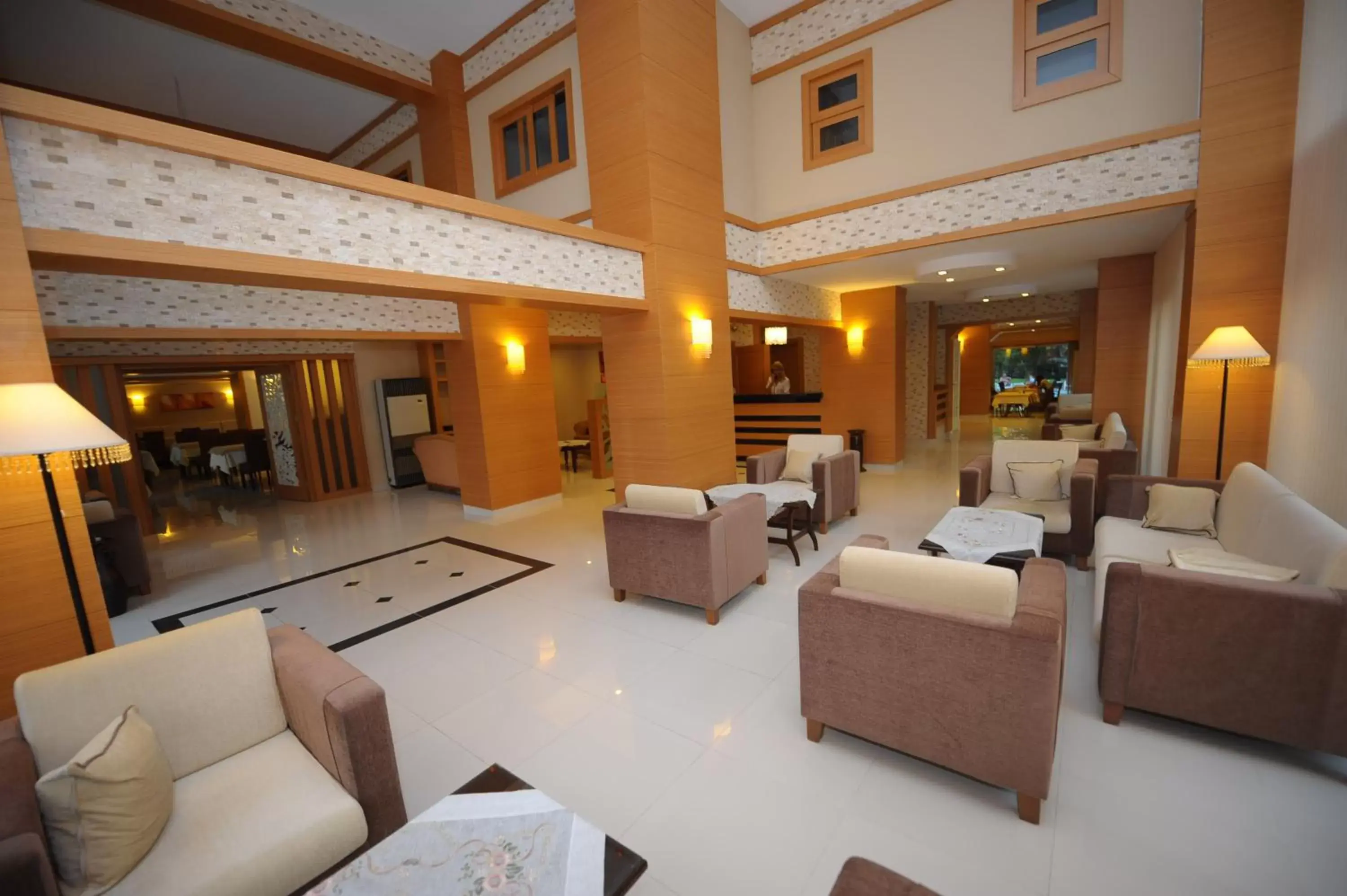 Lobby or reception, Seating Area in Suite Laguna Otel