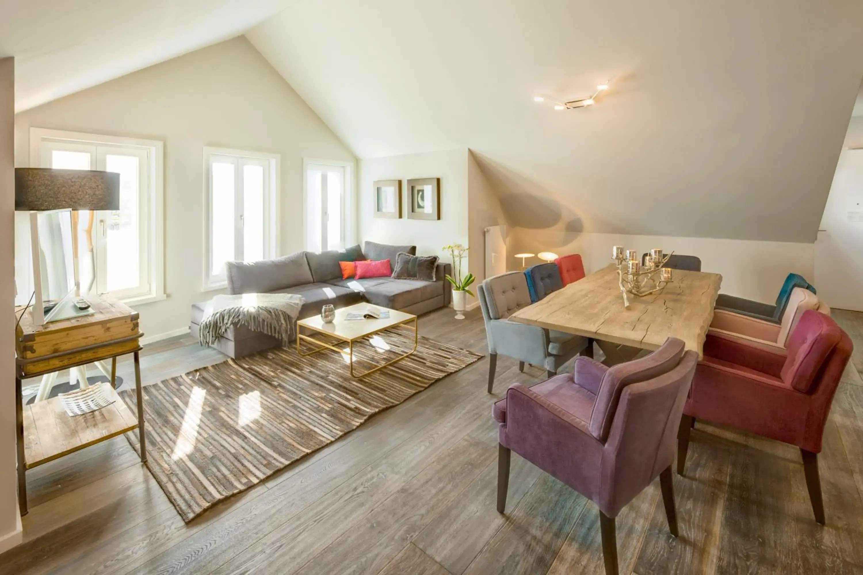 Living room, Seating Area in Hotel Hafen Flensburg