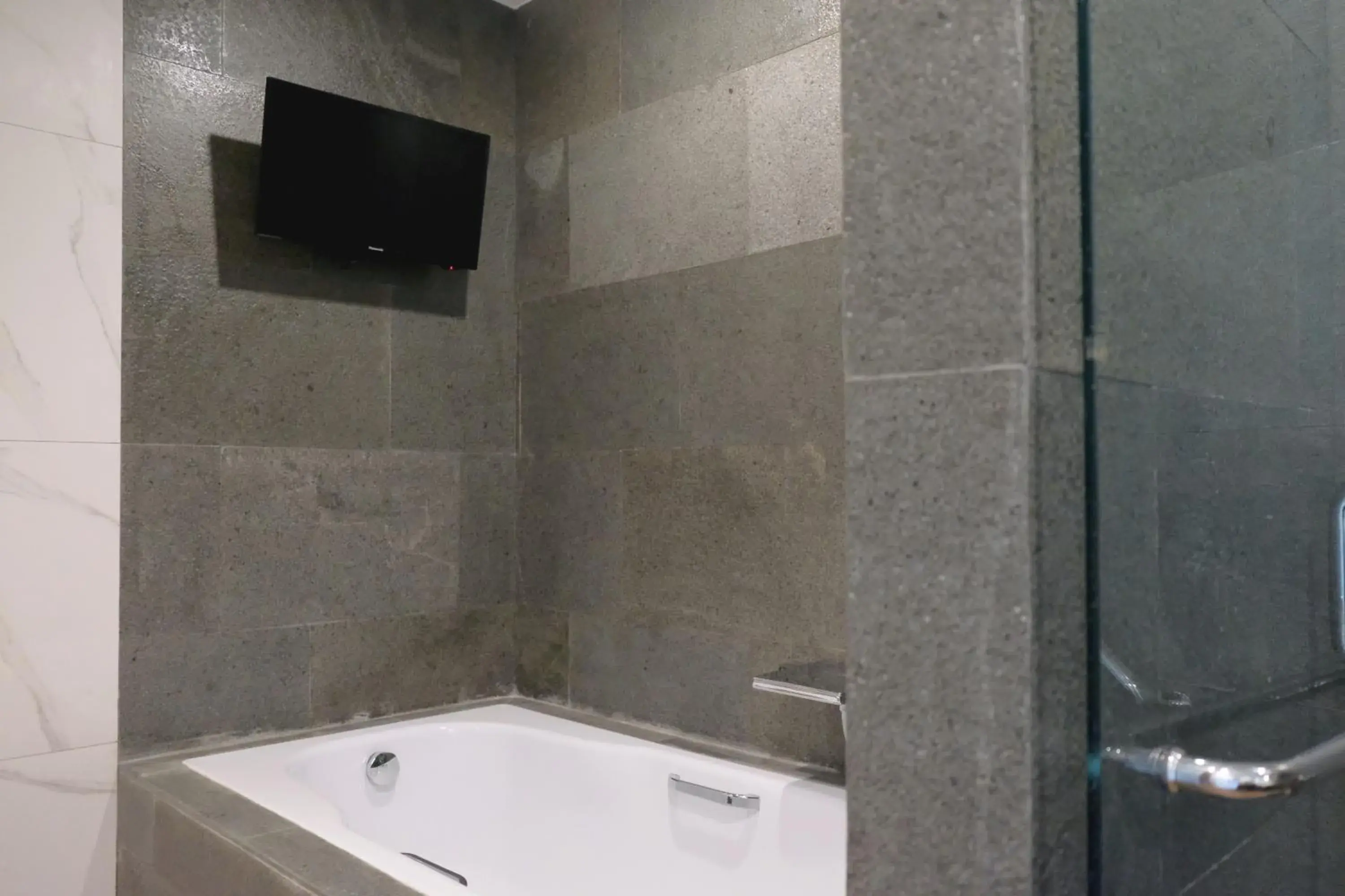 Bathroom in Hotel Santika Premiere Ambon
