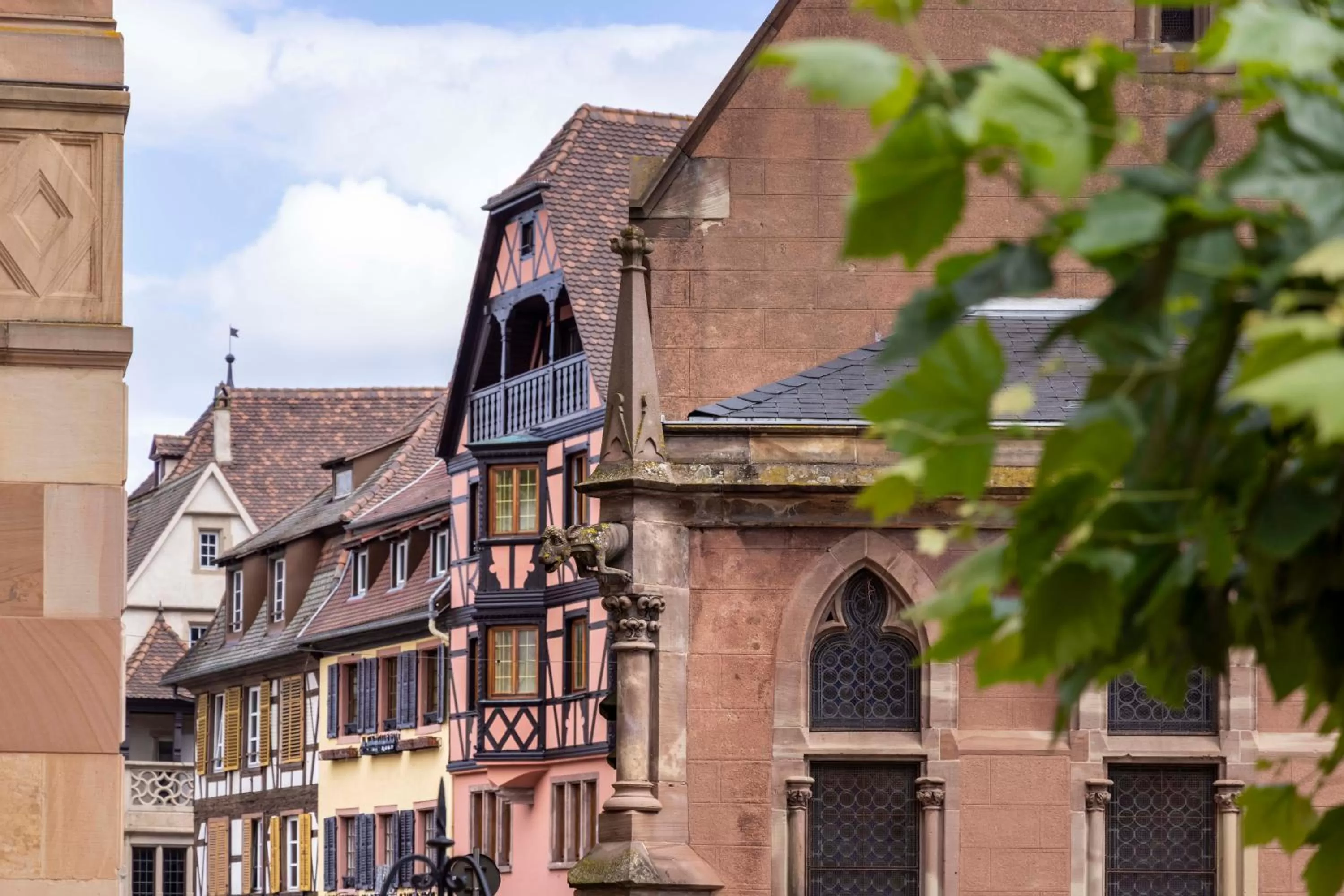 Property building in Hotel La Diligence