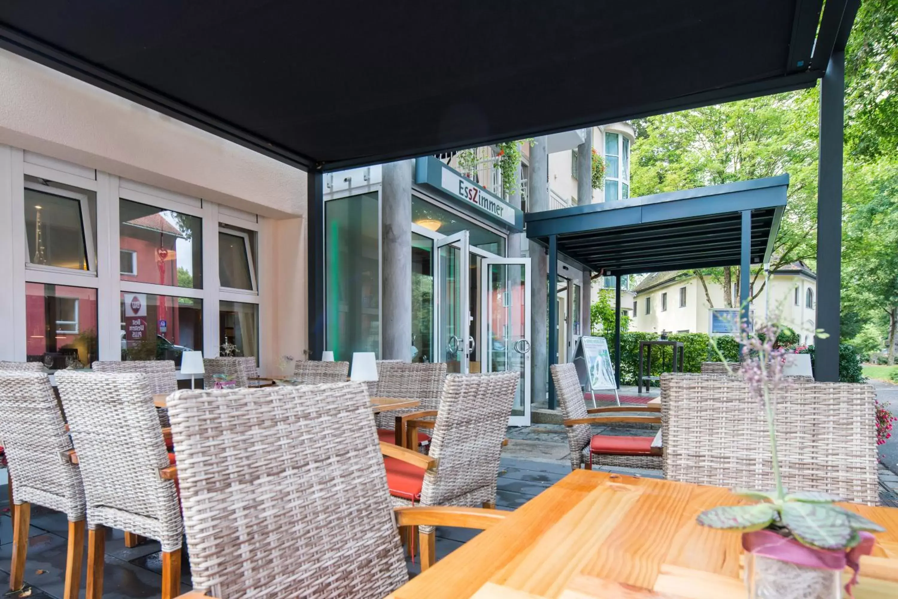 Balcony/Terrace, Restaurant/Places to Eat in Best Western Plus Parkhotel Erding