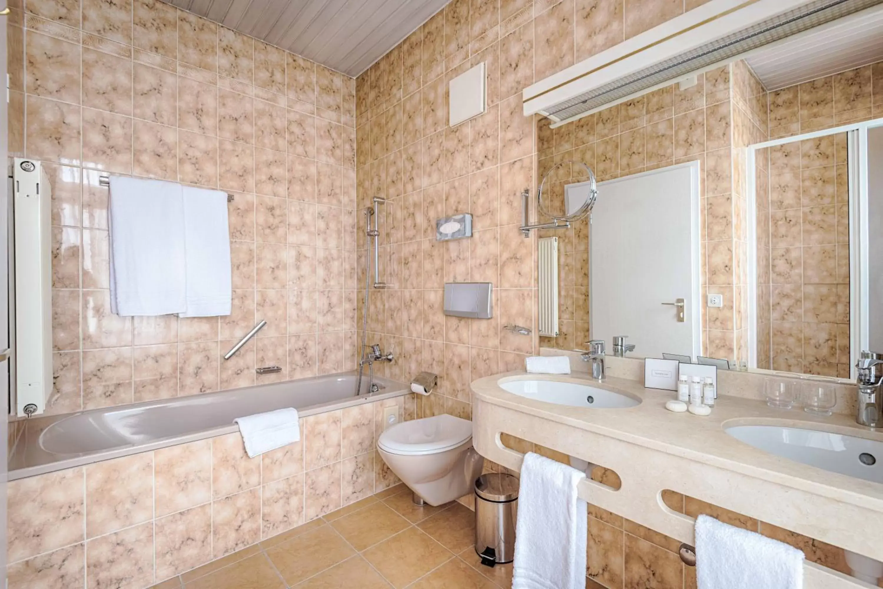 Bathroom in Villa Toscane