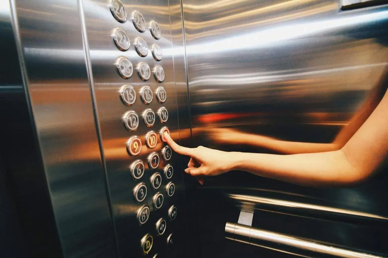elevator in BoonRumpa Accommodation