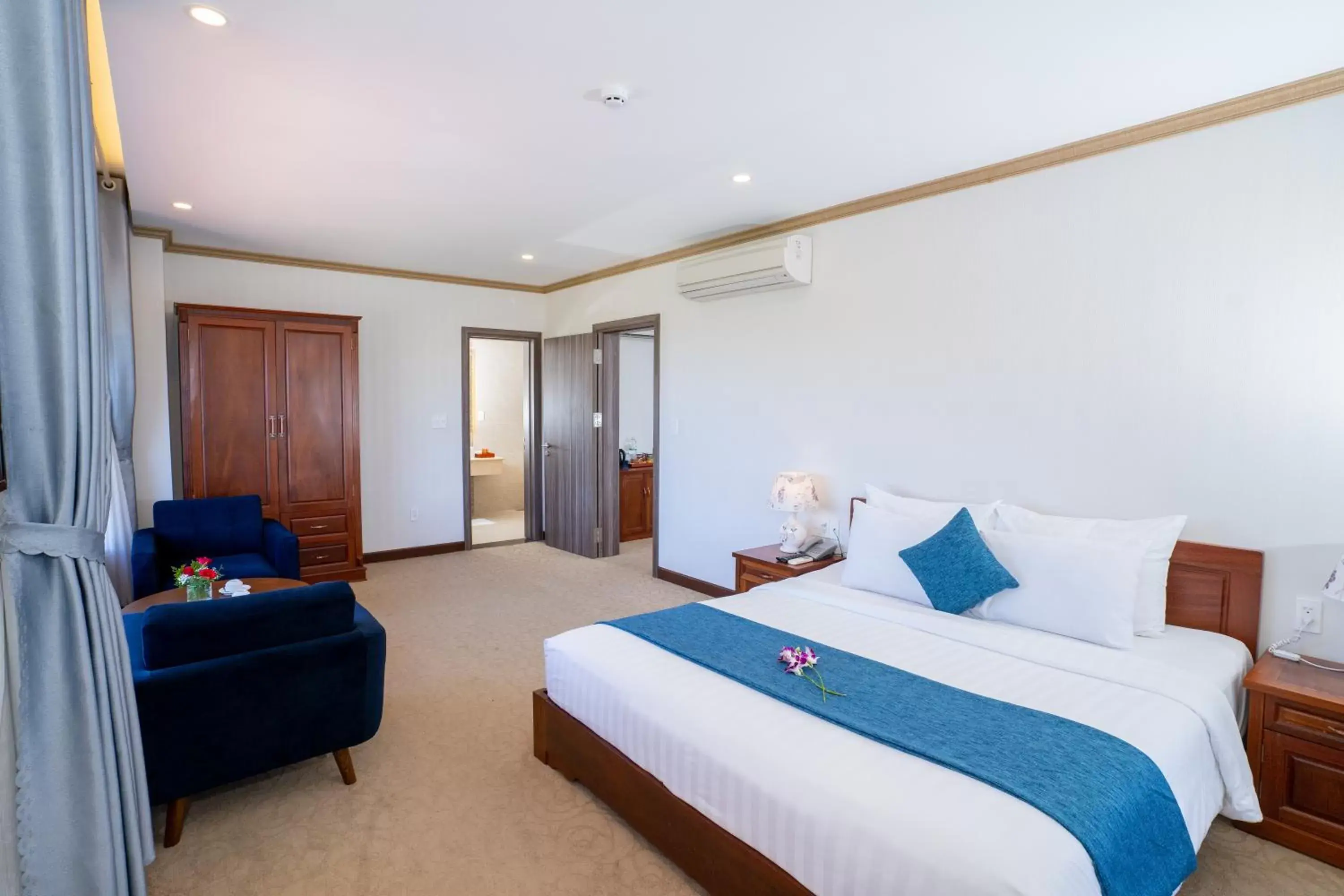 Bed in Navy Hotel Cam Ranh