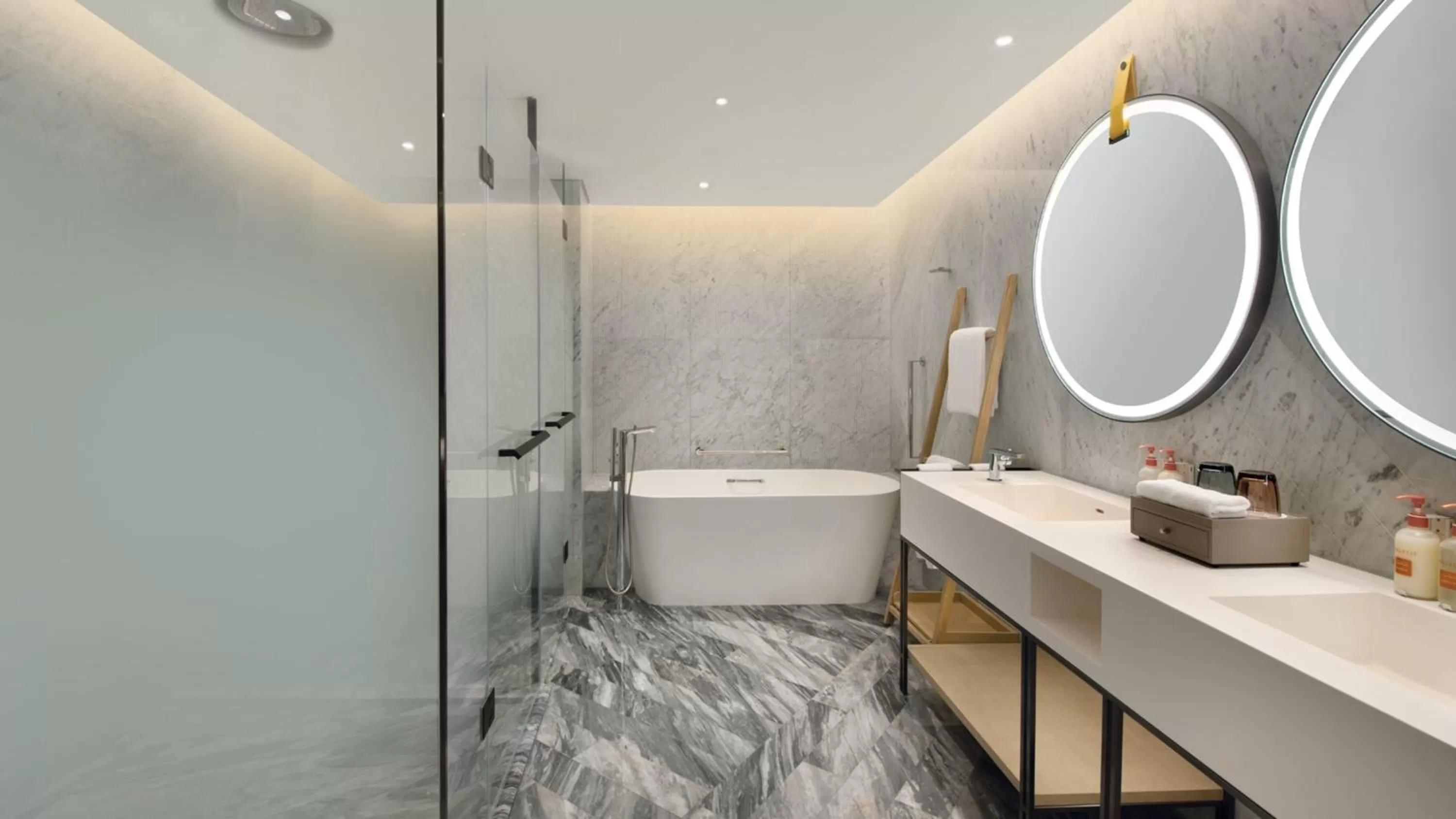 Bathroom in Crowne Plaza Quanzhou Riverview by IHG