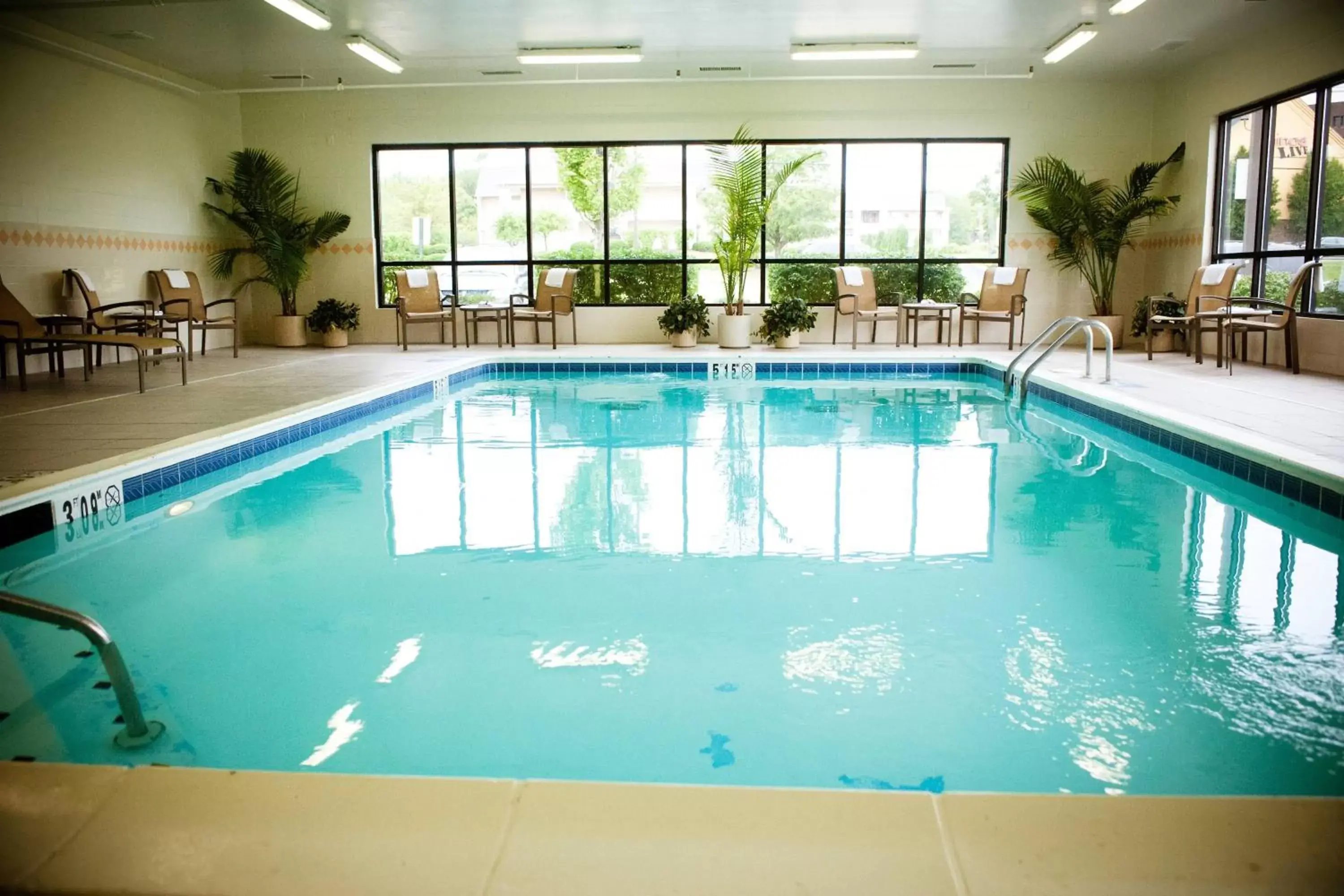 Swimming Pool in Fairfield Inn & Suites Cincinnati North/Sharonville