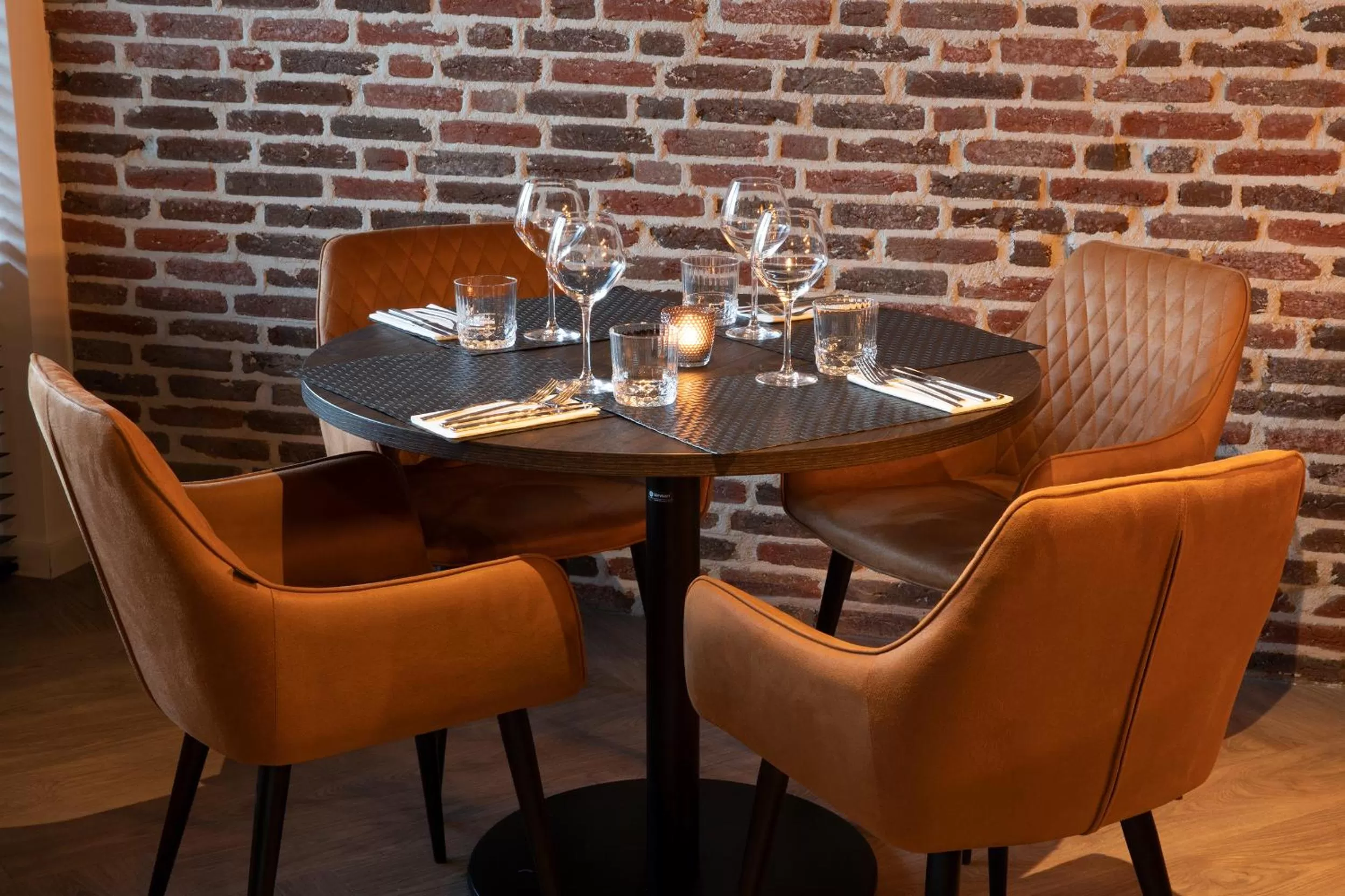 Restaurant/places to eat in Hotel Tholen