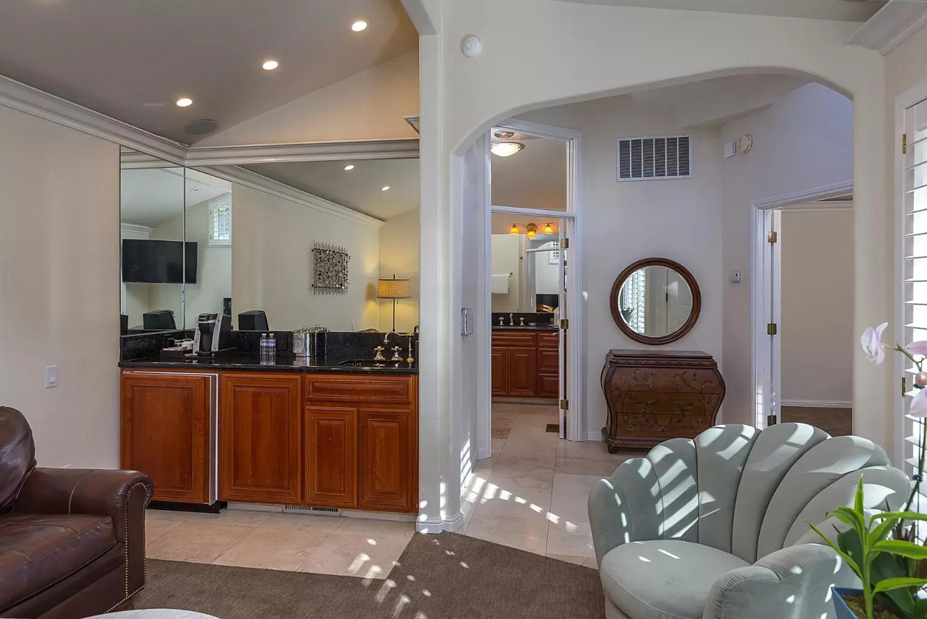 Suite with Garden View in Saratoga Oaks Lodge Suite with Garden View in Saratoga Oaks Lodge