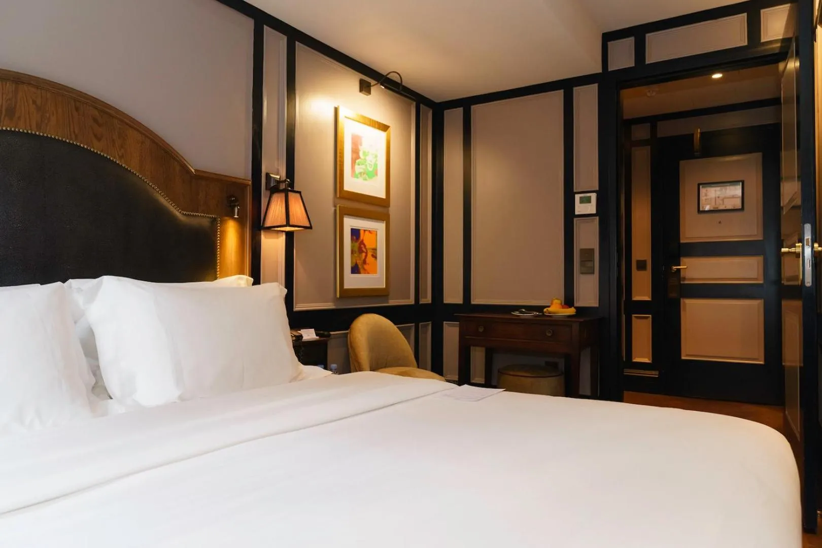 Bed in Mimi's Hotel Soho