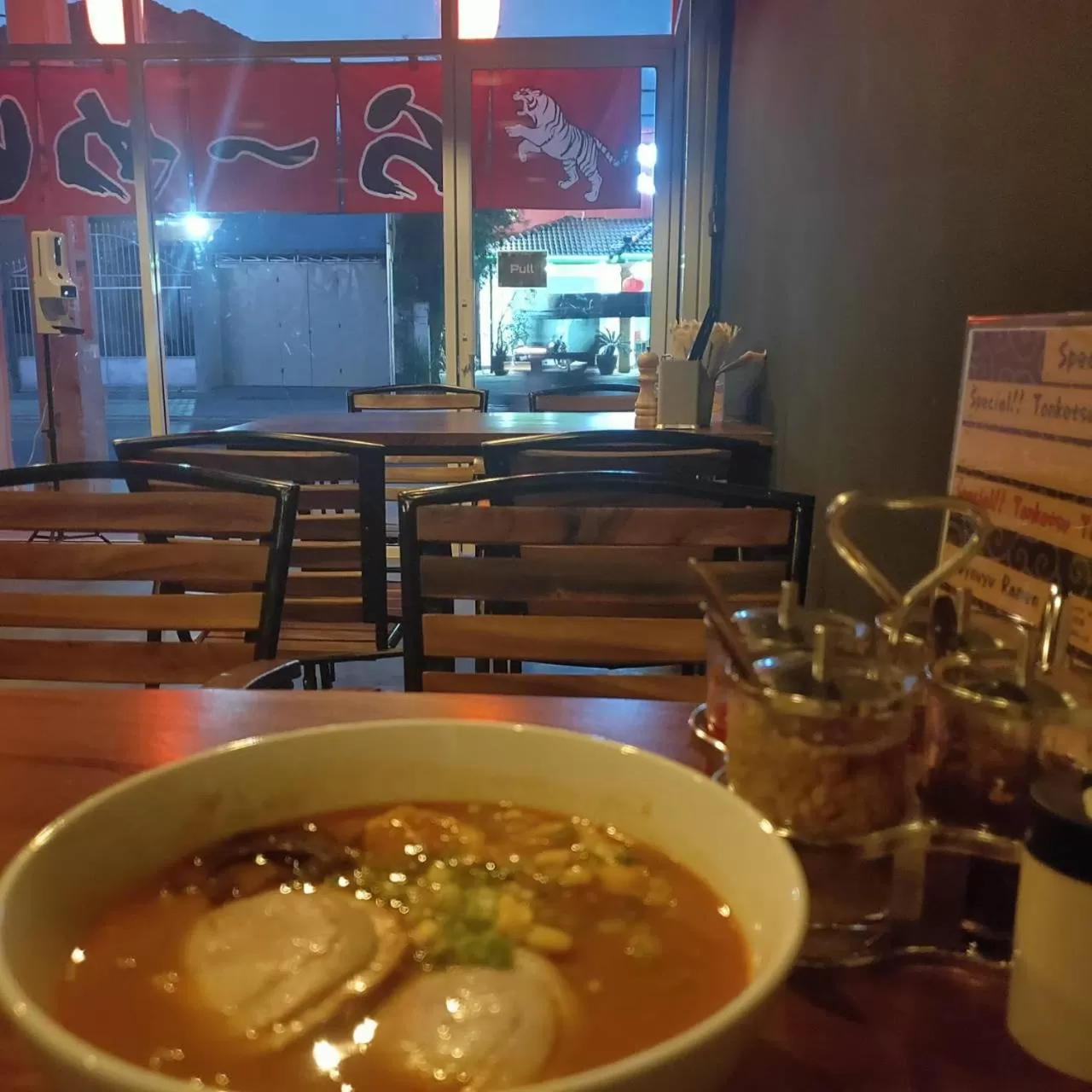 Food, Restaurant/Places to Eat in Angkor Tiger Resort