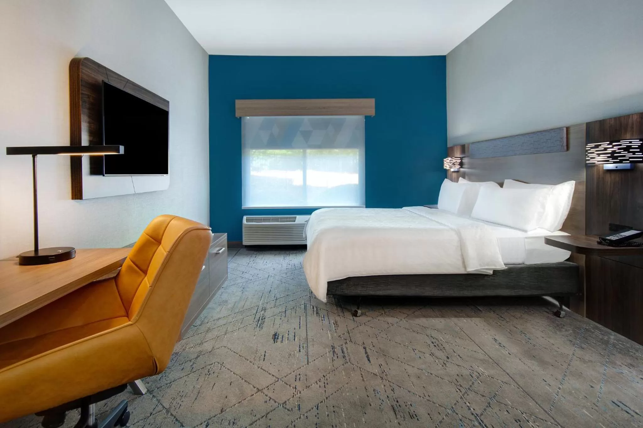 Photo of the whole room, Bed in Holiday Inn Express Marietta - Atlanta Northwest by IHG