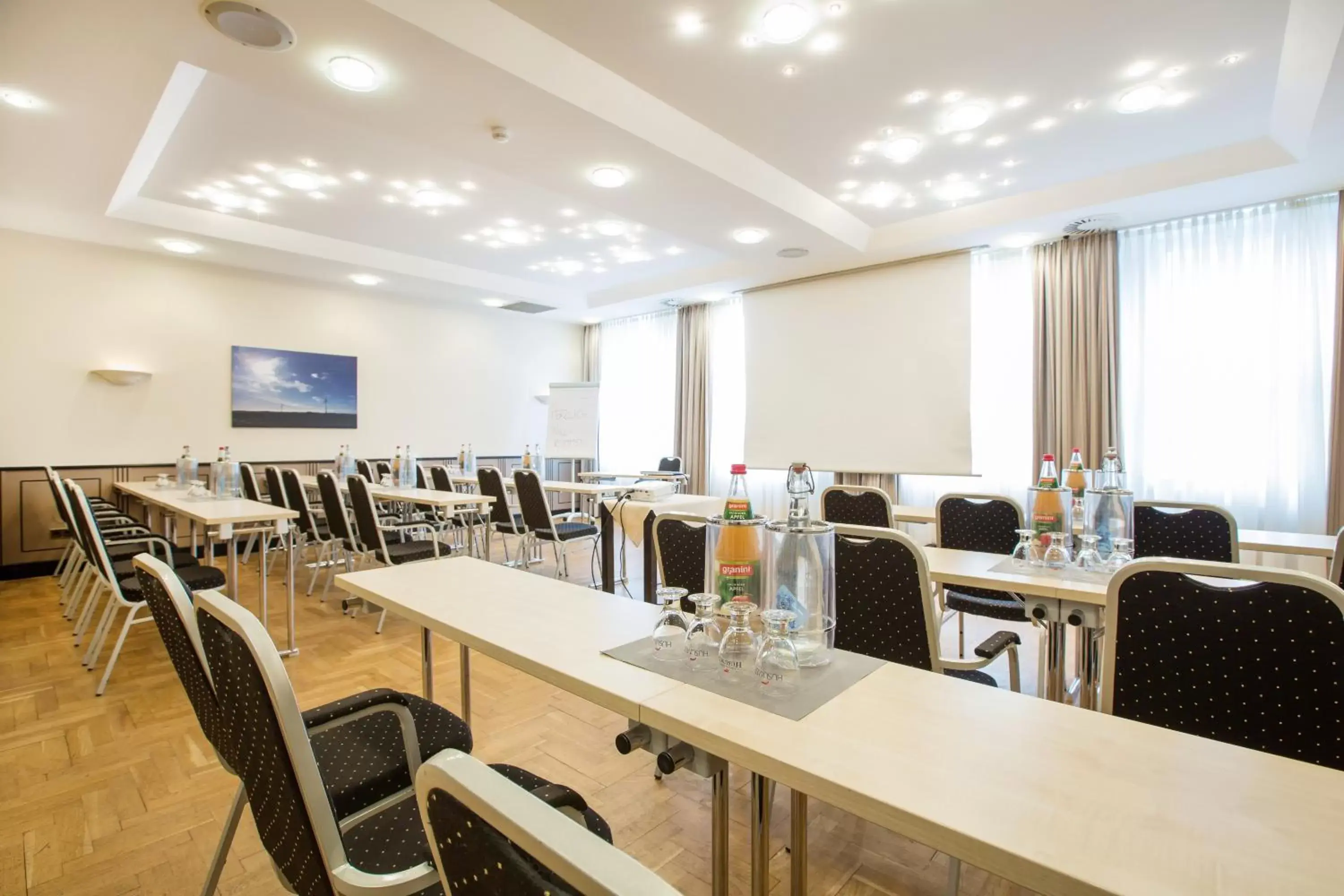 Meeting/conference room in Best Western Plus Theodor Storm Hotel
