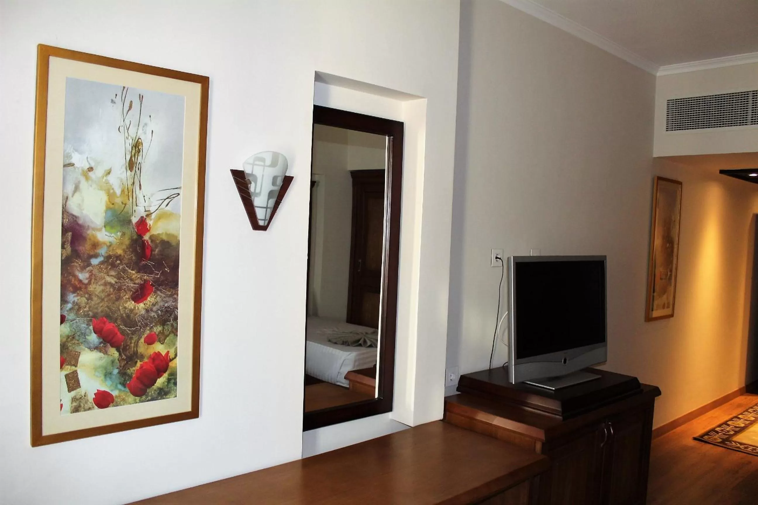 Bedroom in Cleopatra Hotel