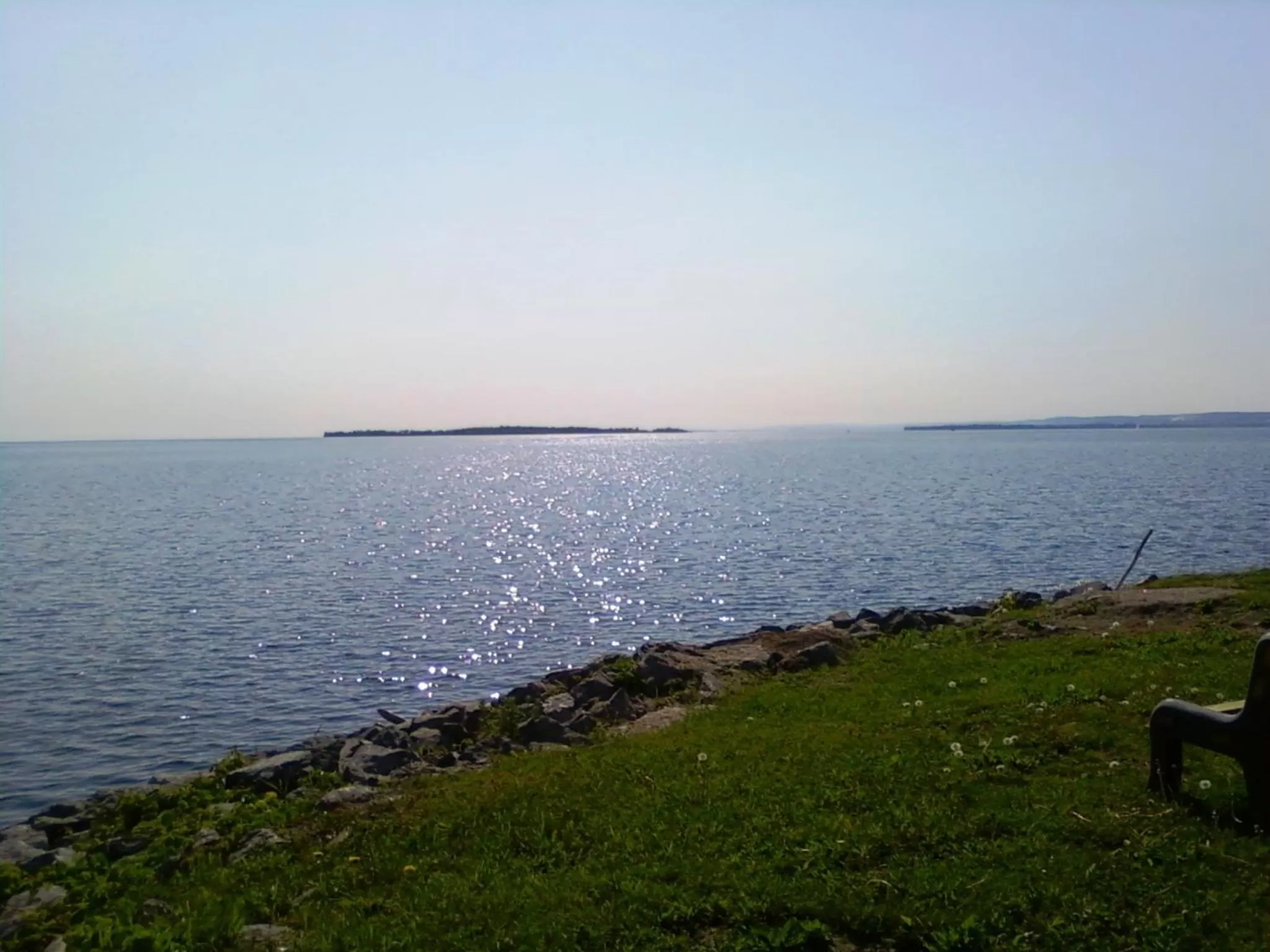 Lake view in Motel Castille