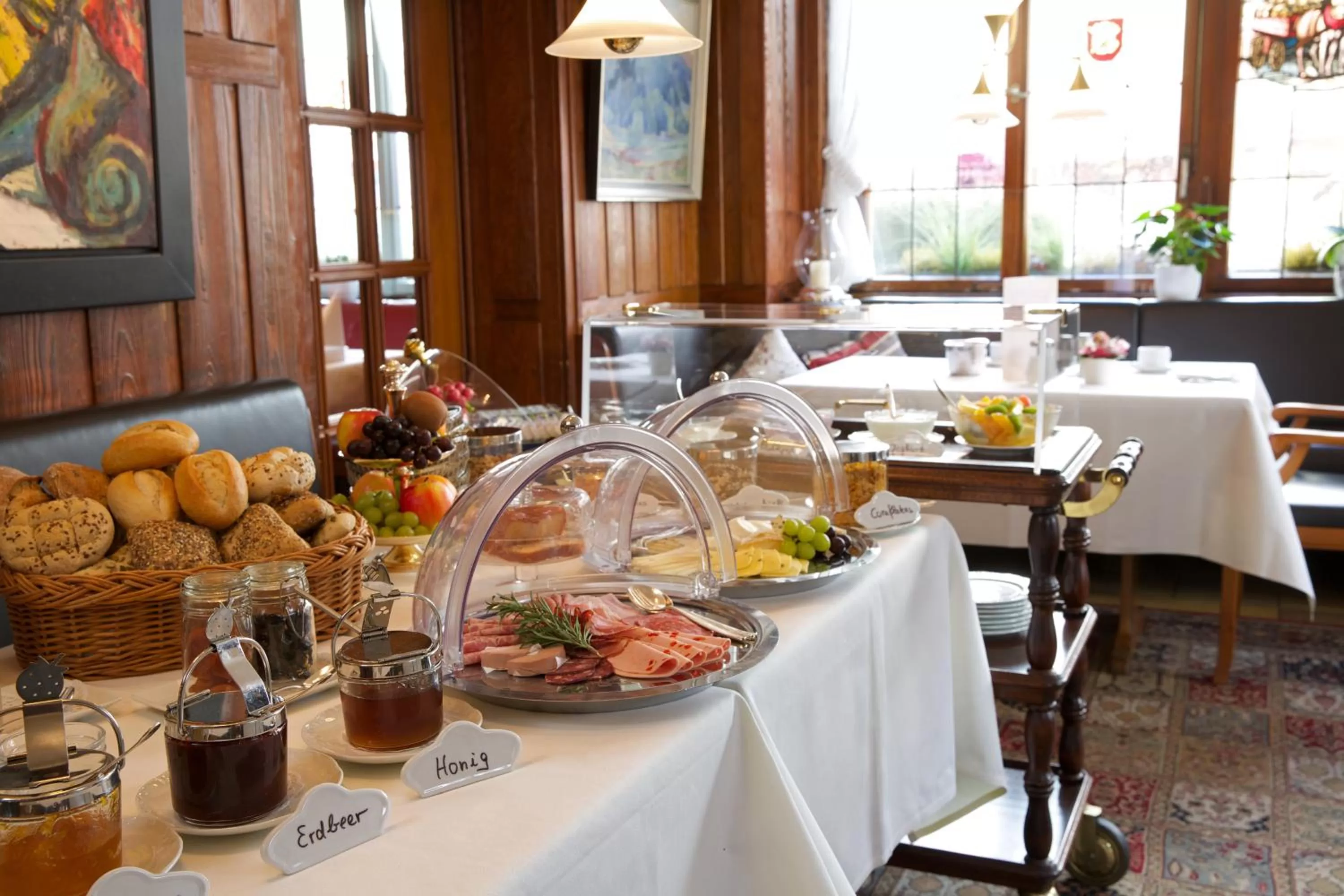 Buffet breakfast in Hotel Warteck