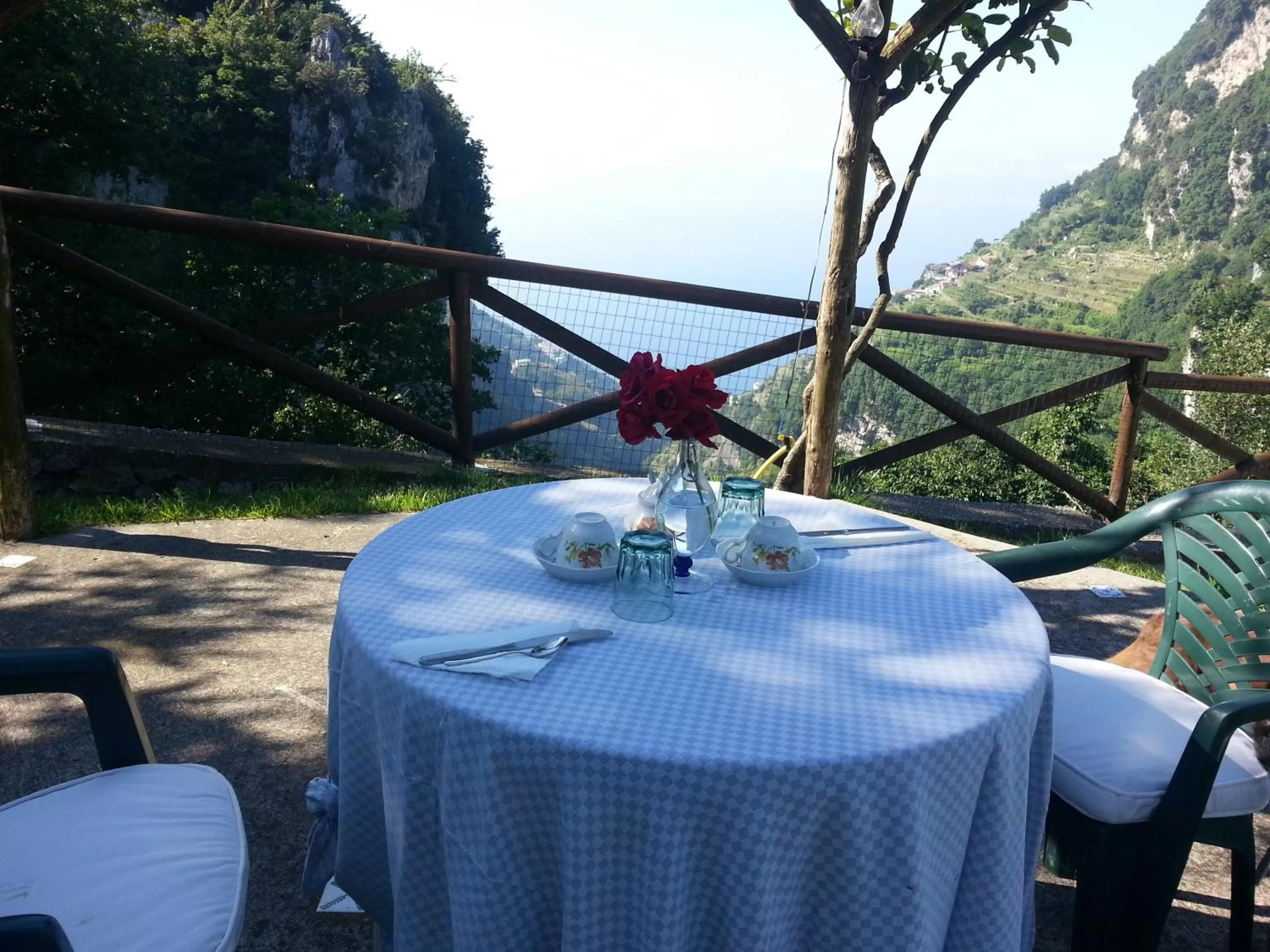 Facade/entrance in La Cicogna