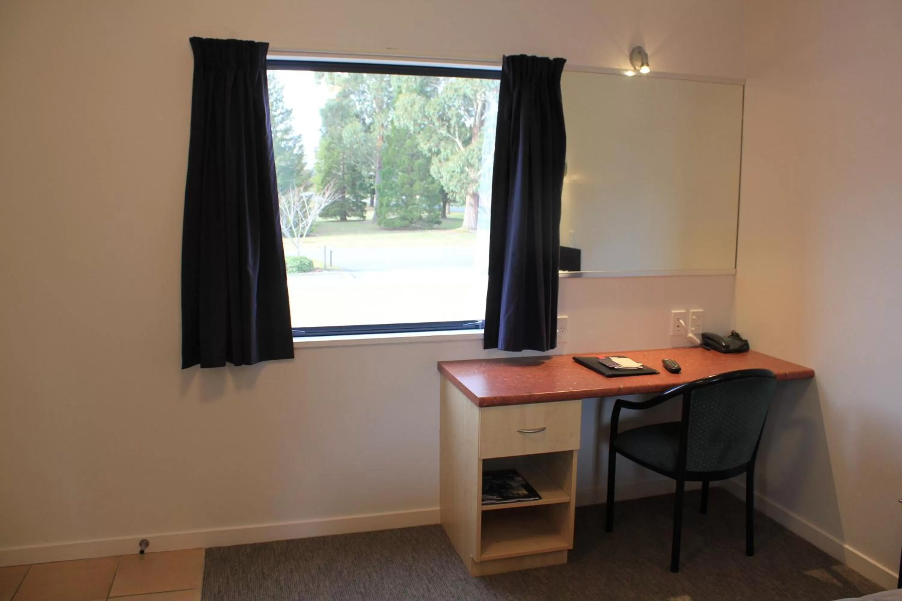 Day in Bella Vista Motel Te Anau