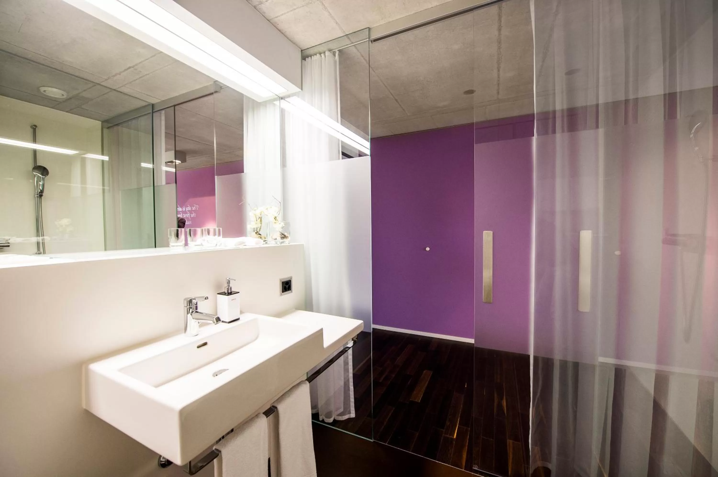 Bathroom in HOTEL APART - Welcoming l Urban Feel l Design