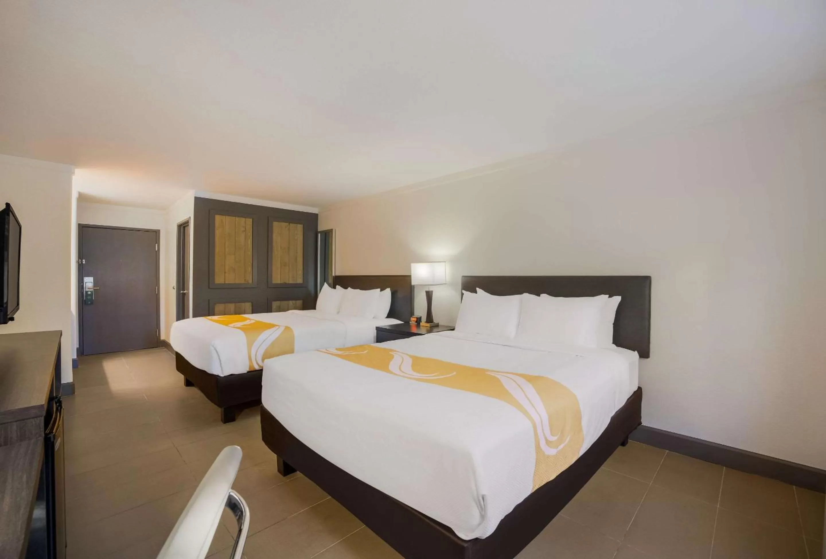 Bedroom, Bed in Quality Inn & Suites Castle Rock SW Denver