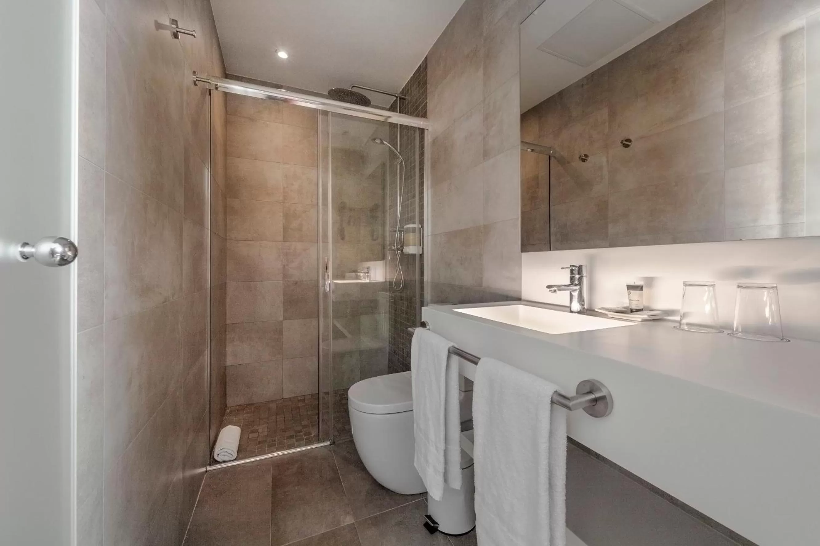 Bathroom in Hotel Oasis