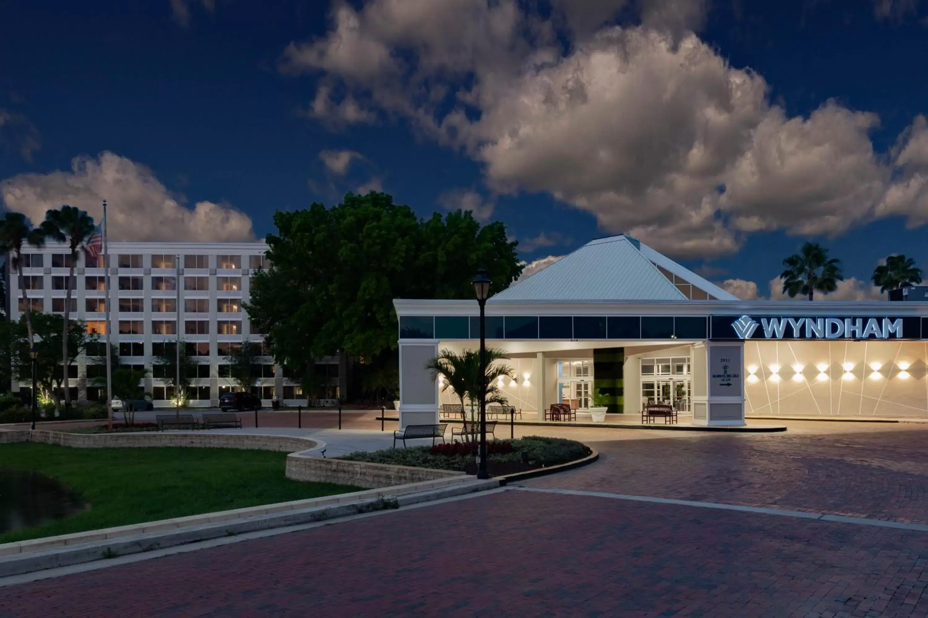 Property Building in Wyndham Orlando Resort & Conference Center, Celebration Area