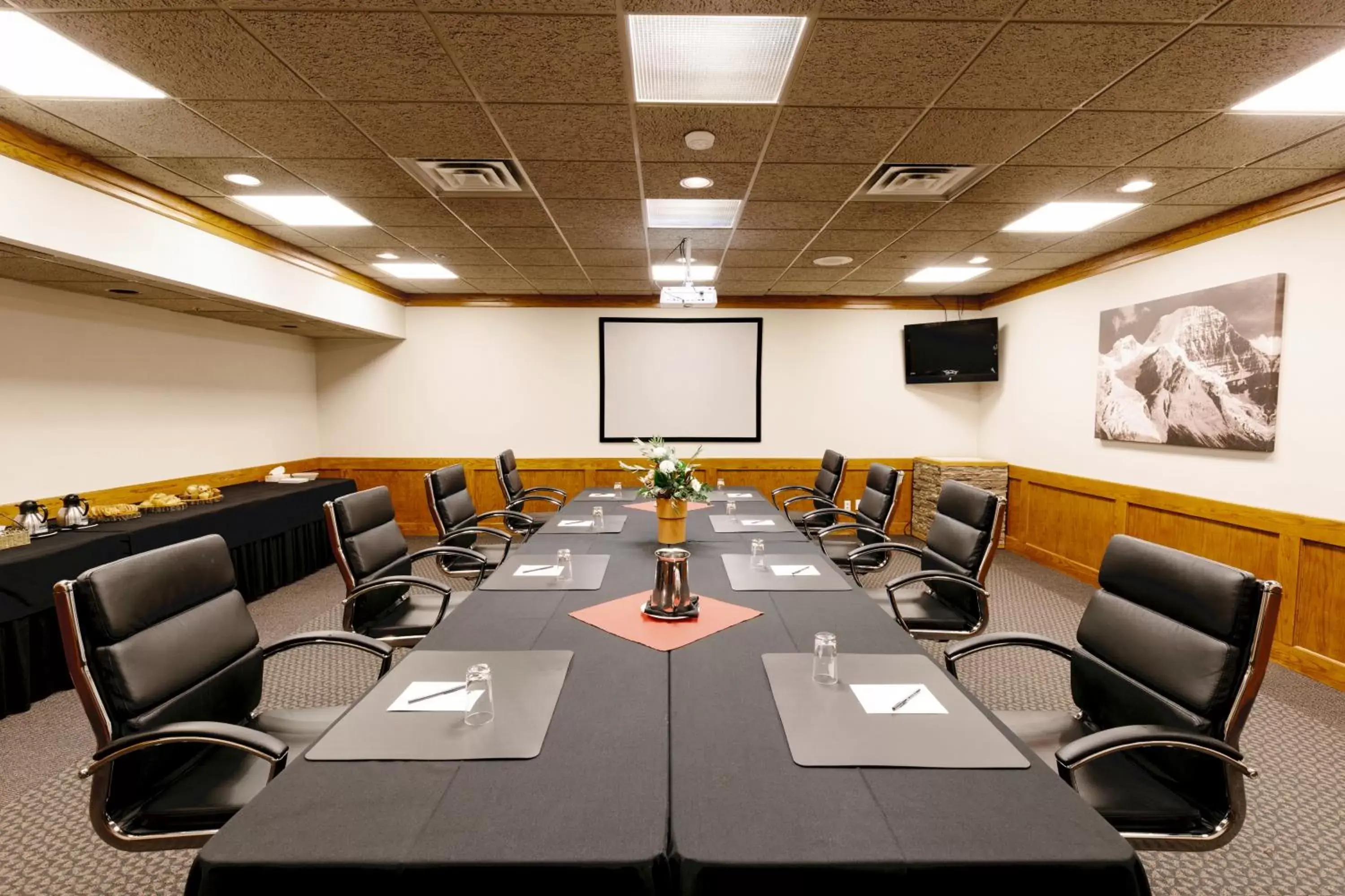 Meeting/conference room in Forest Park Hotel