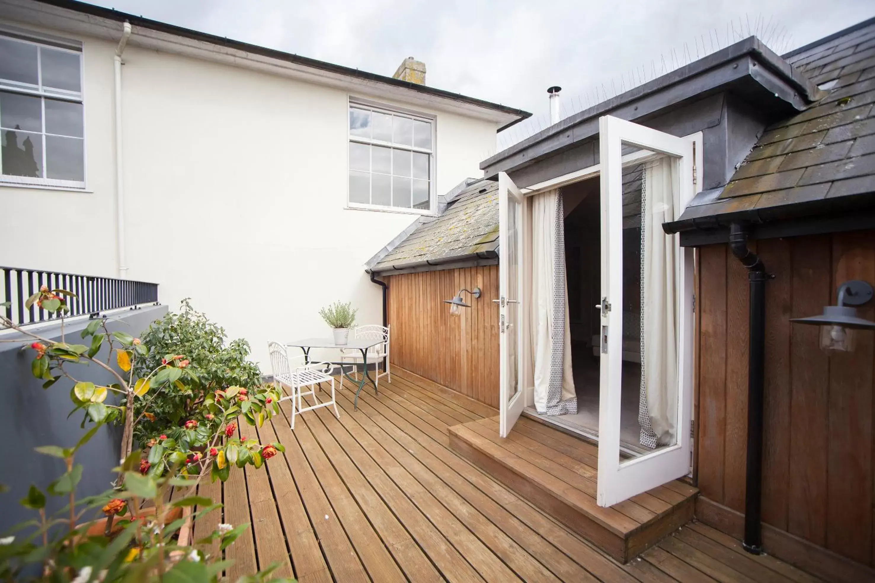 Balcony/Terrace, Property Building in The Grosvenor Arms