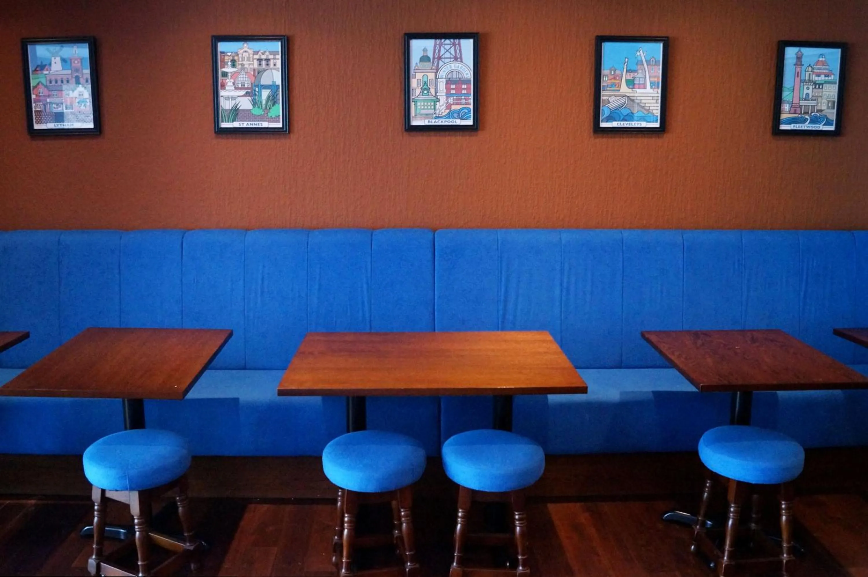 Lounge or bar, Lounge/Bar in Bedford Hotel