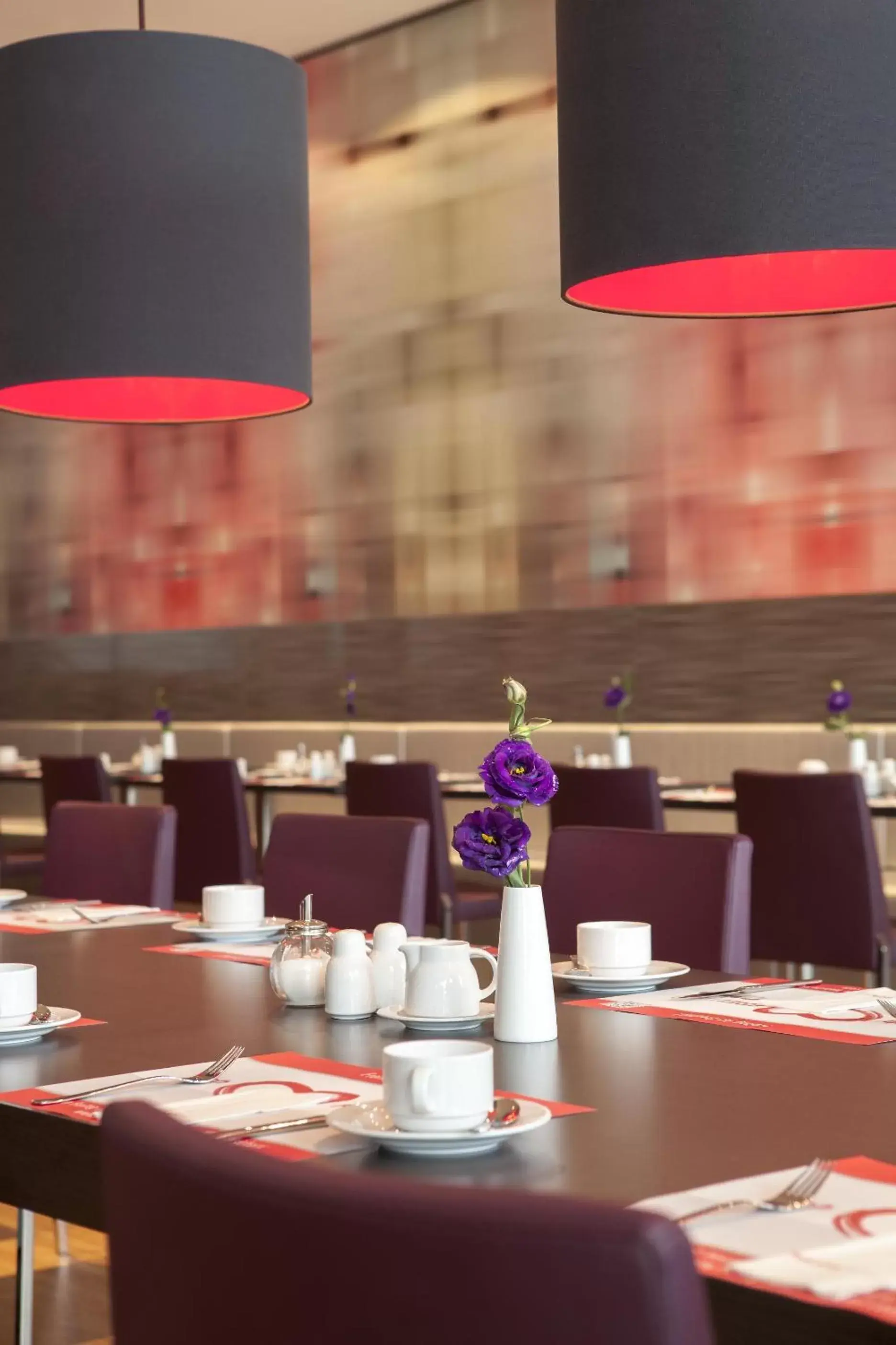 Restaurant/Places to Eat in IntercityHotel Ingolstadt