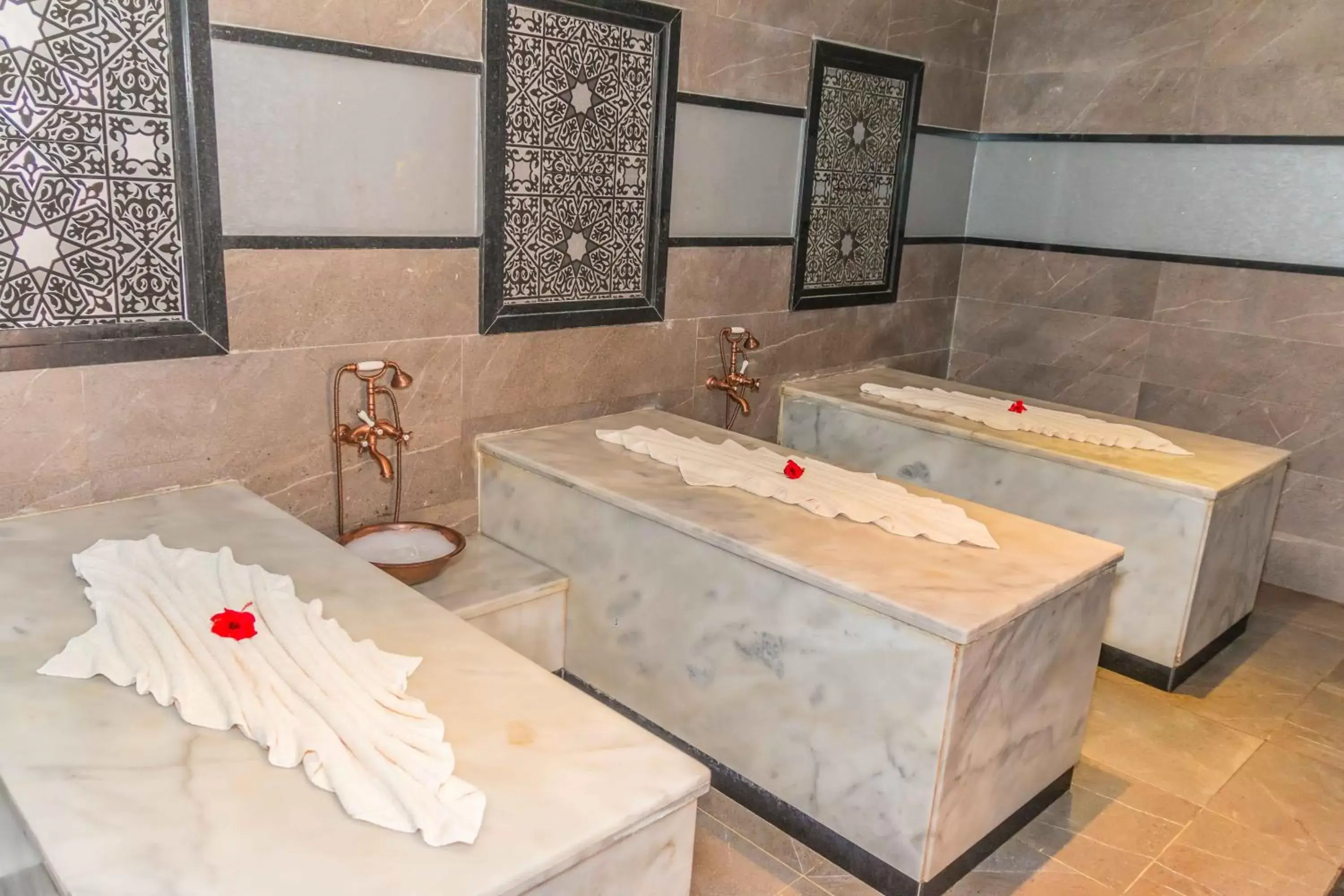 Spa and wellness centre/facilities, Bathroom in Movenpick Resort & Spa El Gouna