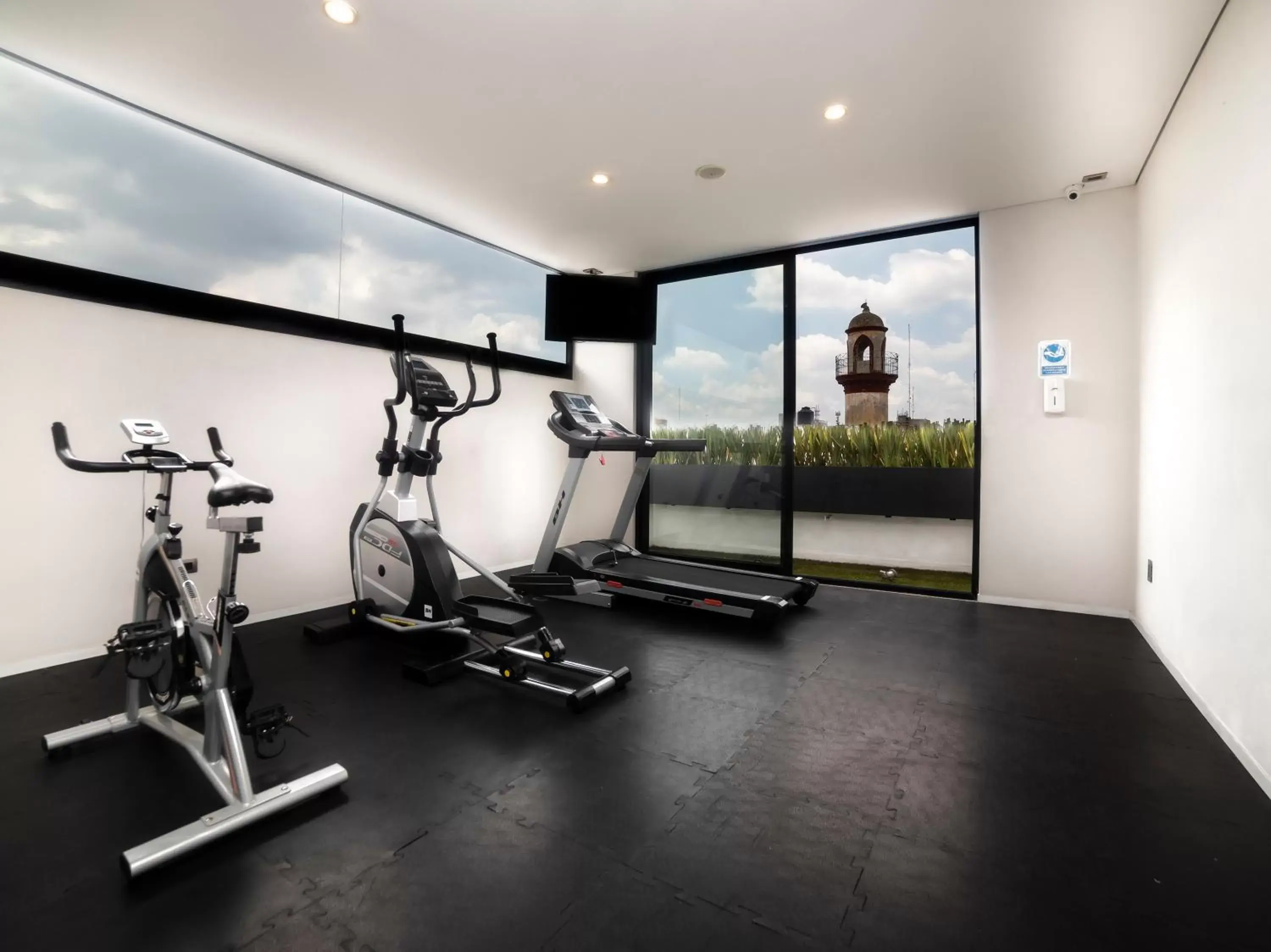 Fitness centre/facilities, Fitness Center/Facilities in Hotel Nube