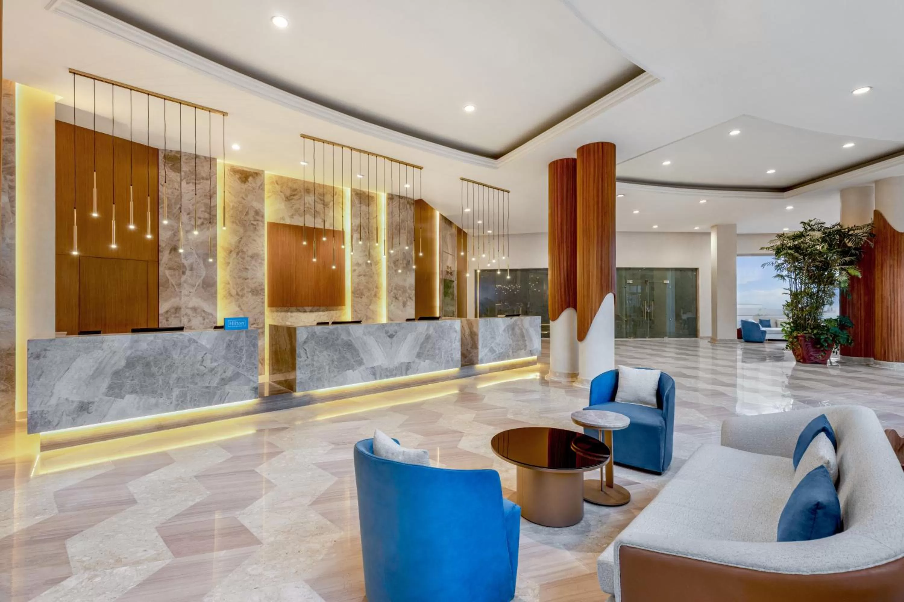 Lobby or reception in Hilton Alexandria Green Plaza