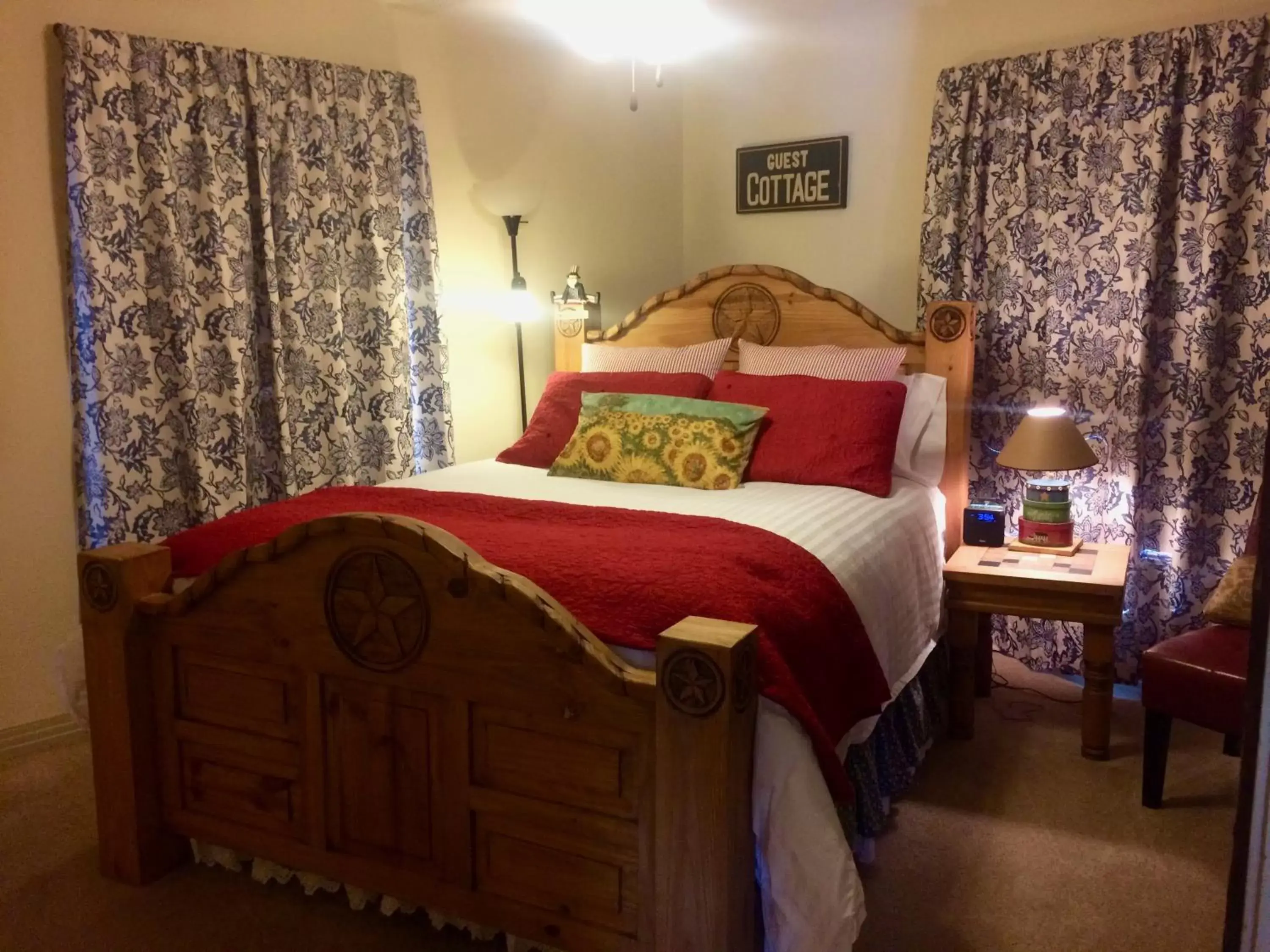 Bed in The Old Liberty Schoolhouse