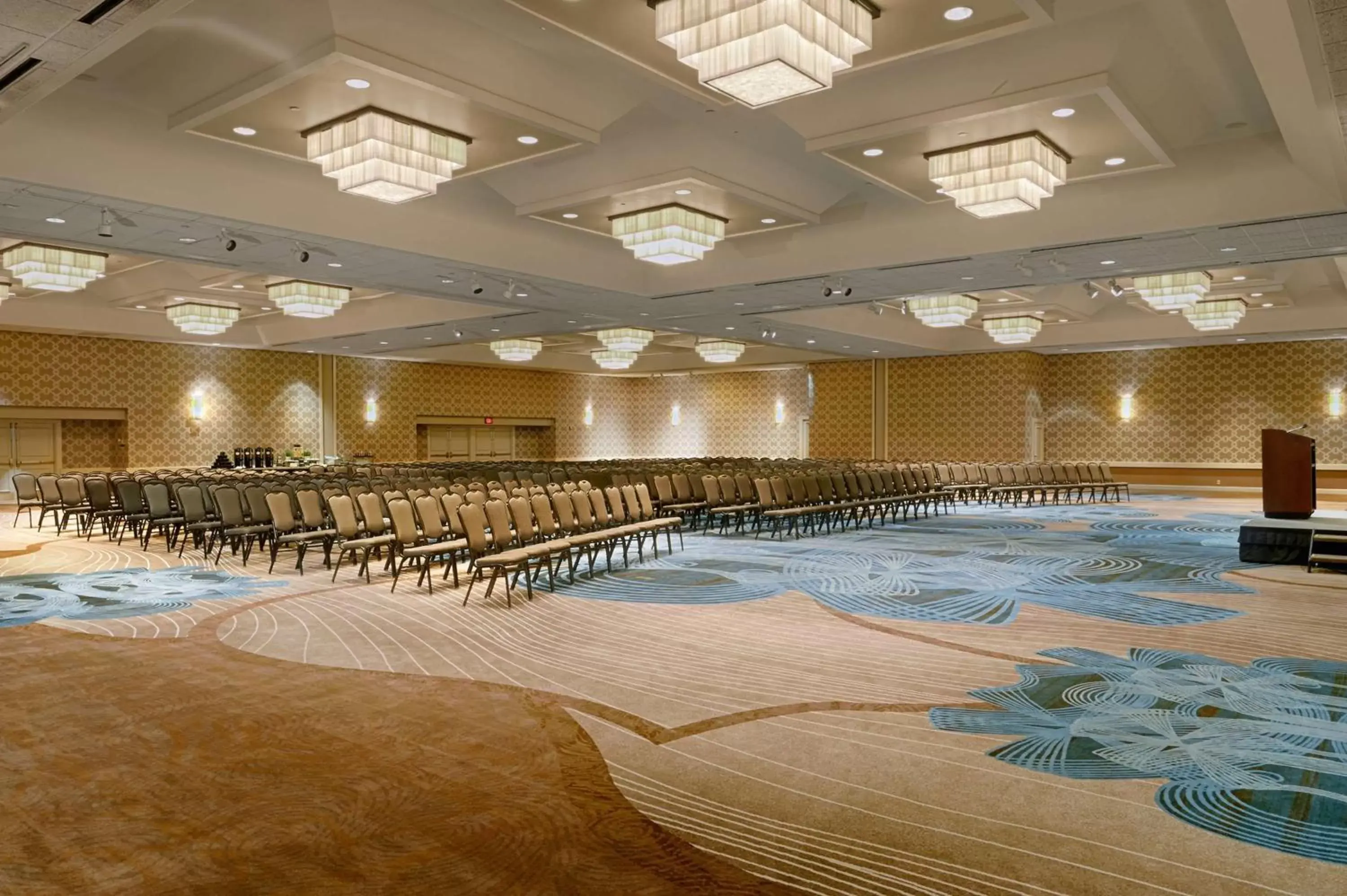 Meeting/conference room, Swimming Pool in DoubleTree by Hilton Tulsa Downtown