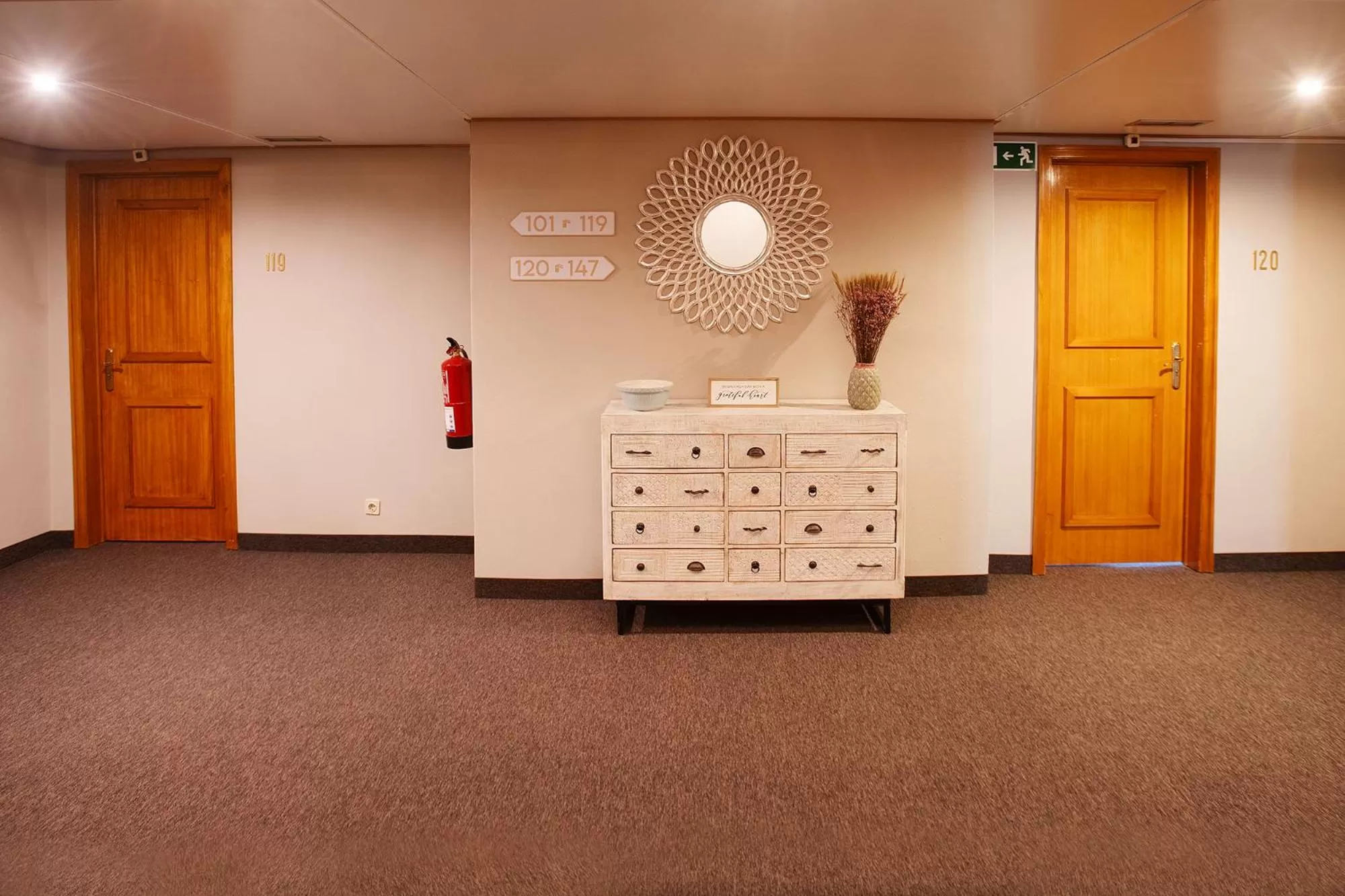 Lobby or reception in Estremoz Hotel