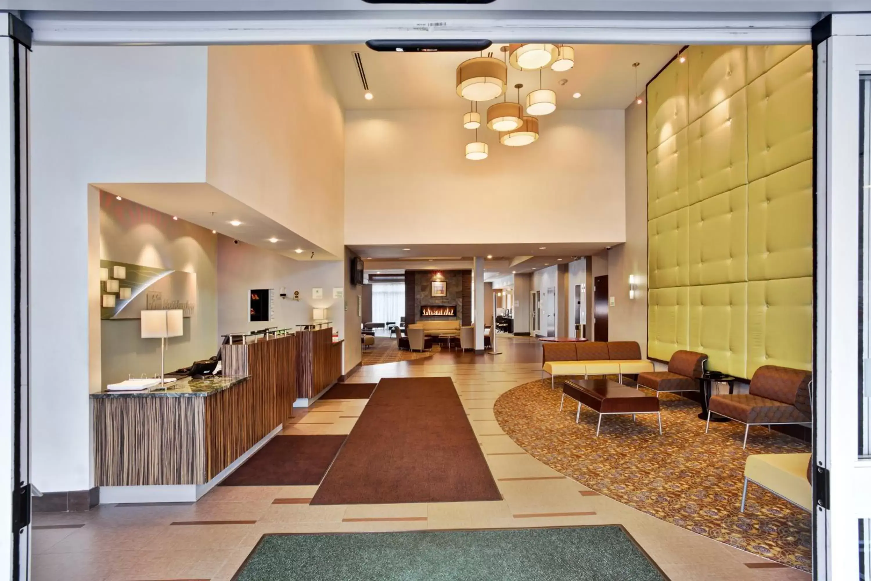 Lobby or reception, Lobby/Reception in Holiday Inn Hotel Detroit Metro Airport, an IHG Hotel