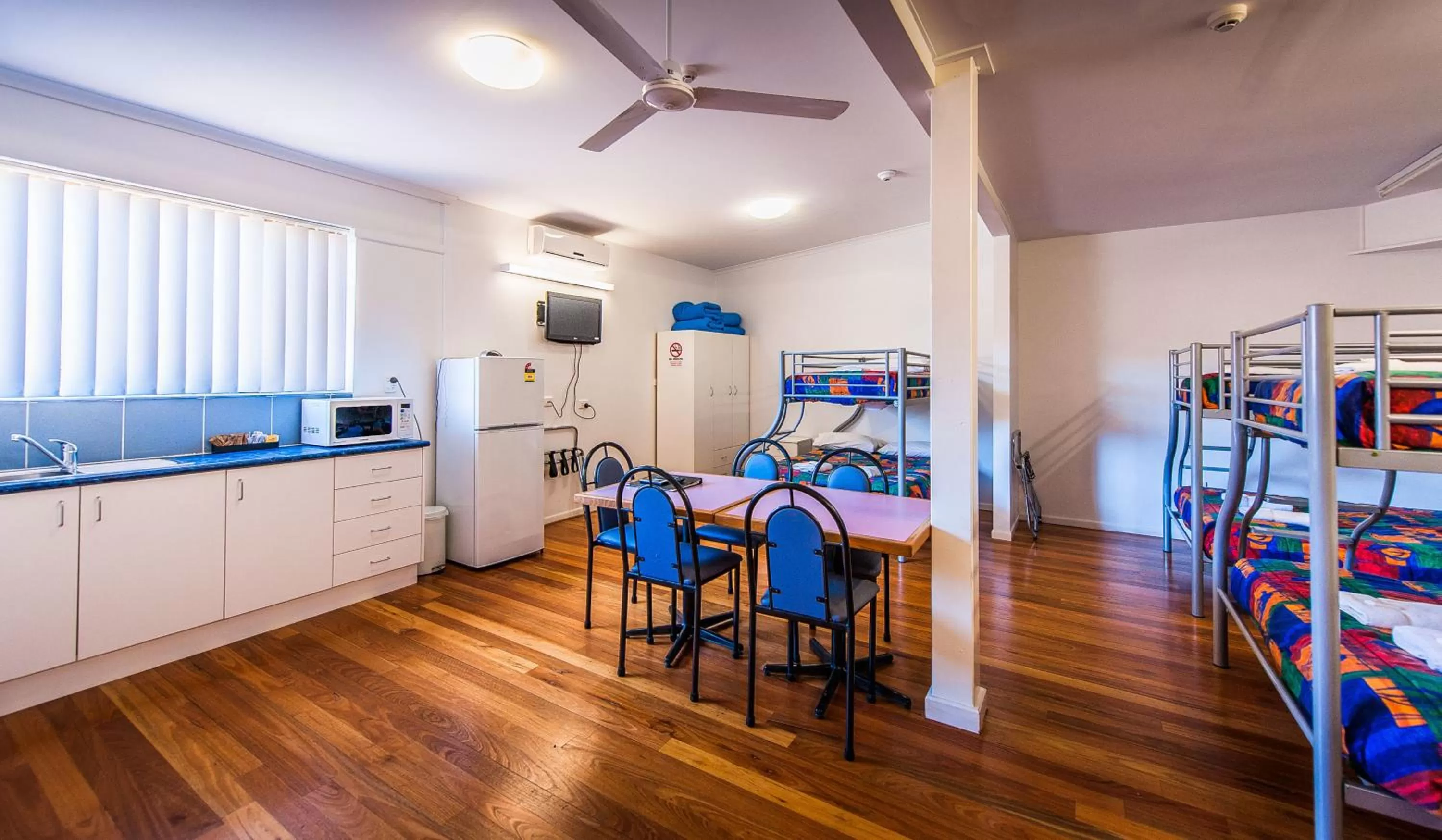 TV and multimedia in Diggers Tavern