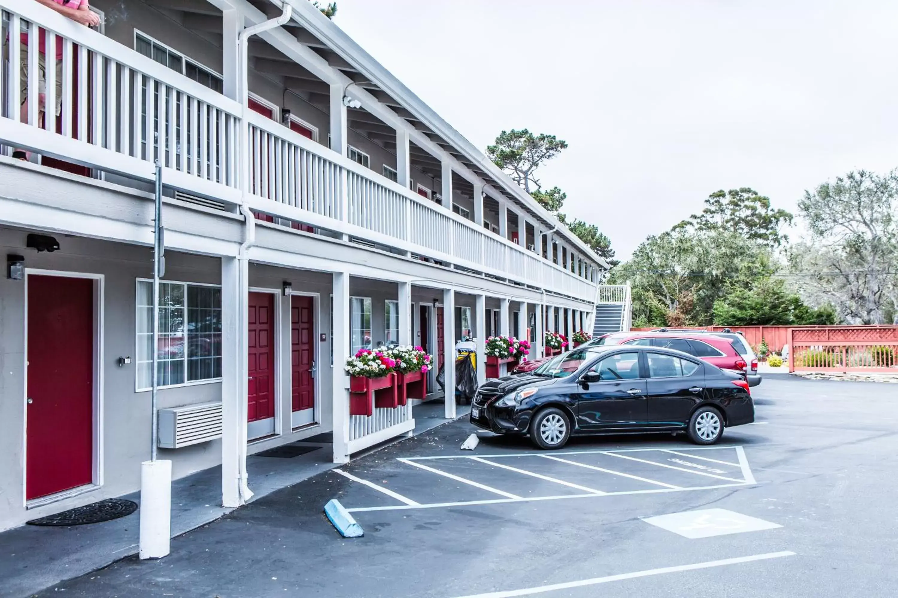 Floor plan, Facade/Entrance in Pelican Inn