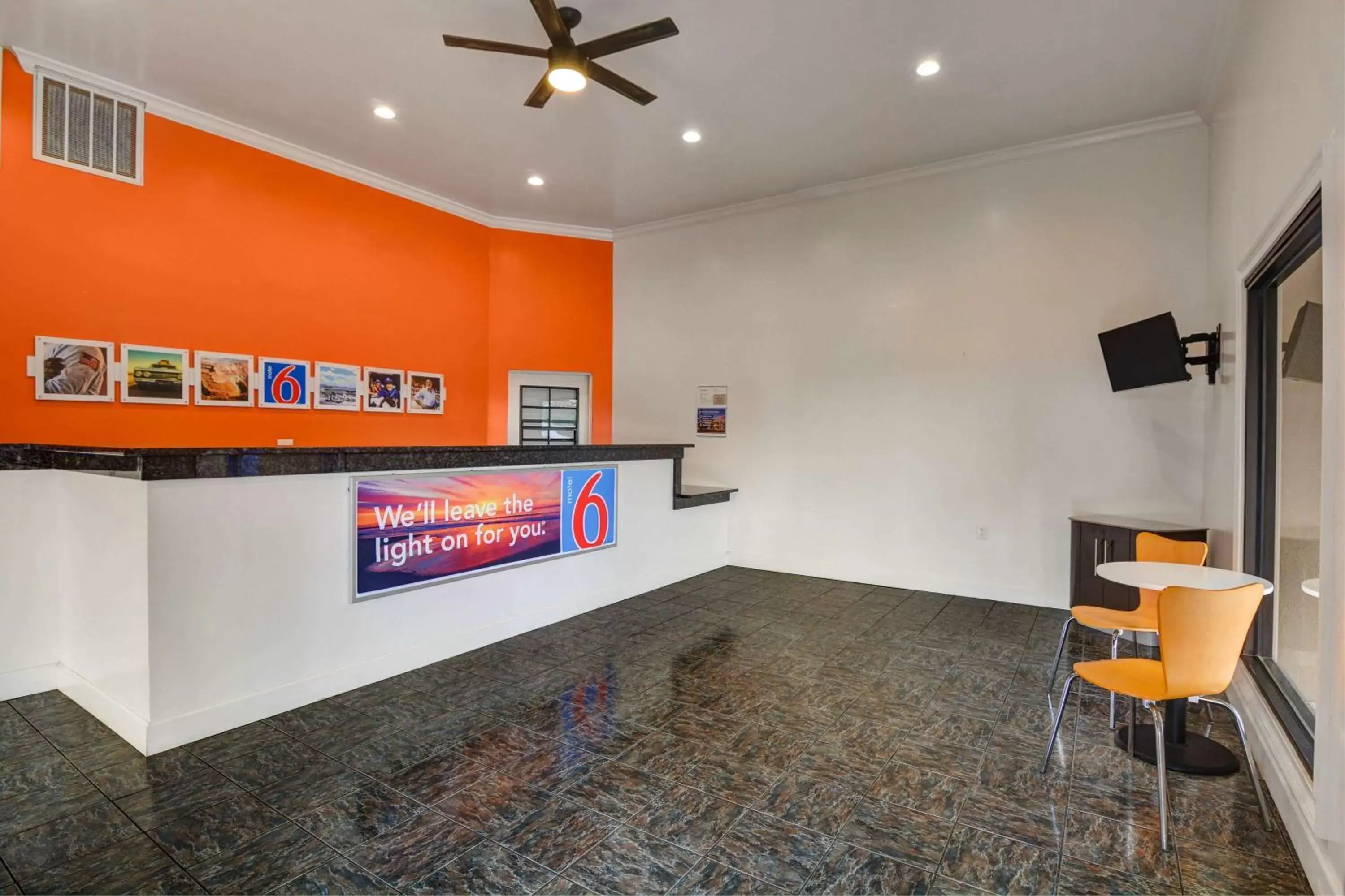 Lobby or reception in Motel 6-Moultrie, GA