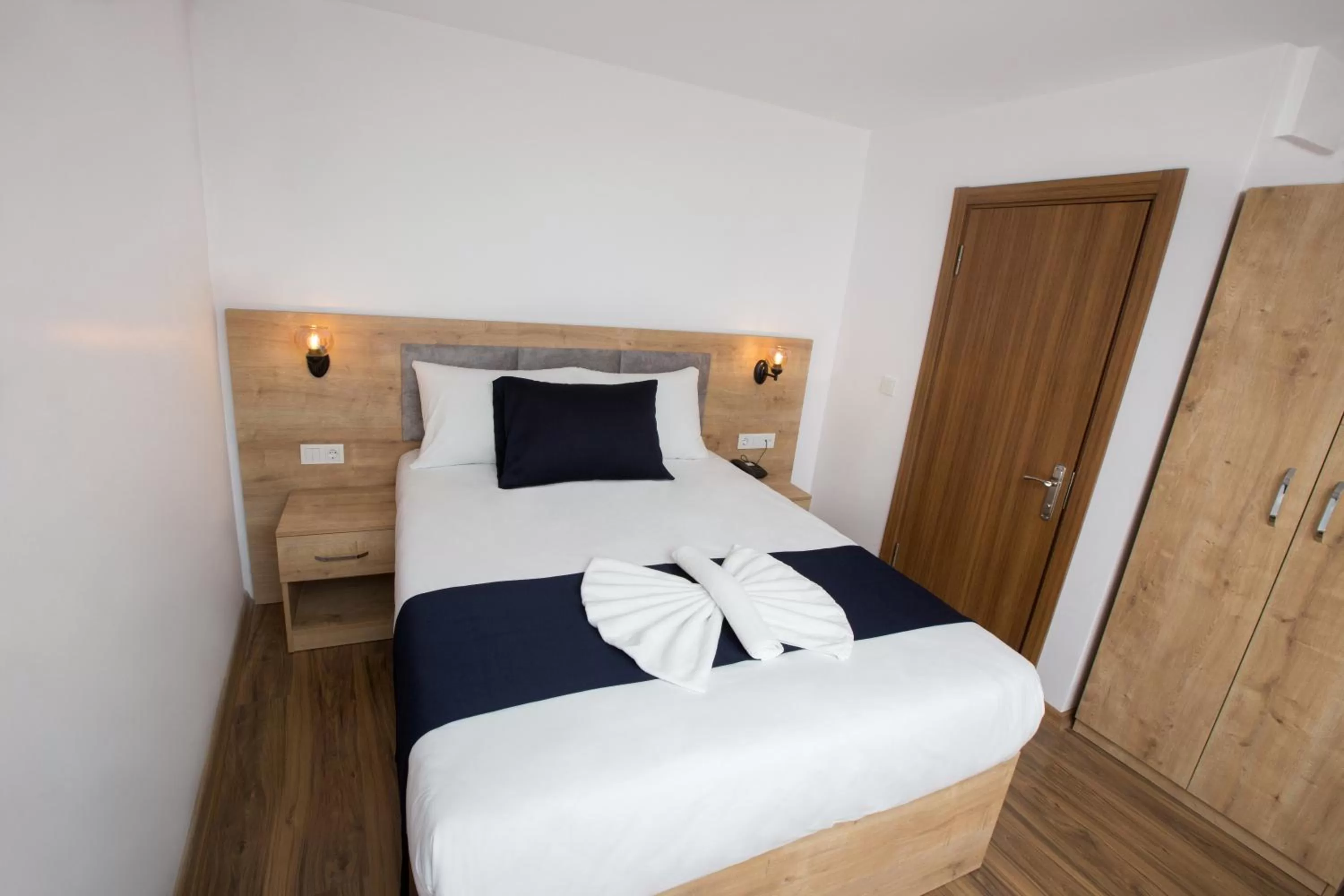 Bed in Golden Street Hotel