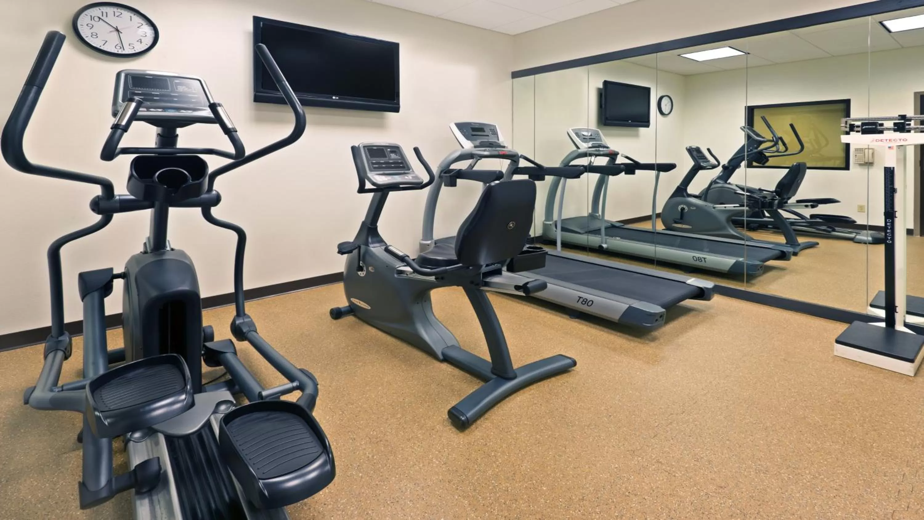Fitness centre/facilities in Holiday Inn Express Hotel & Suites Colby by IHG