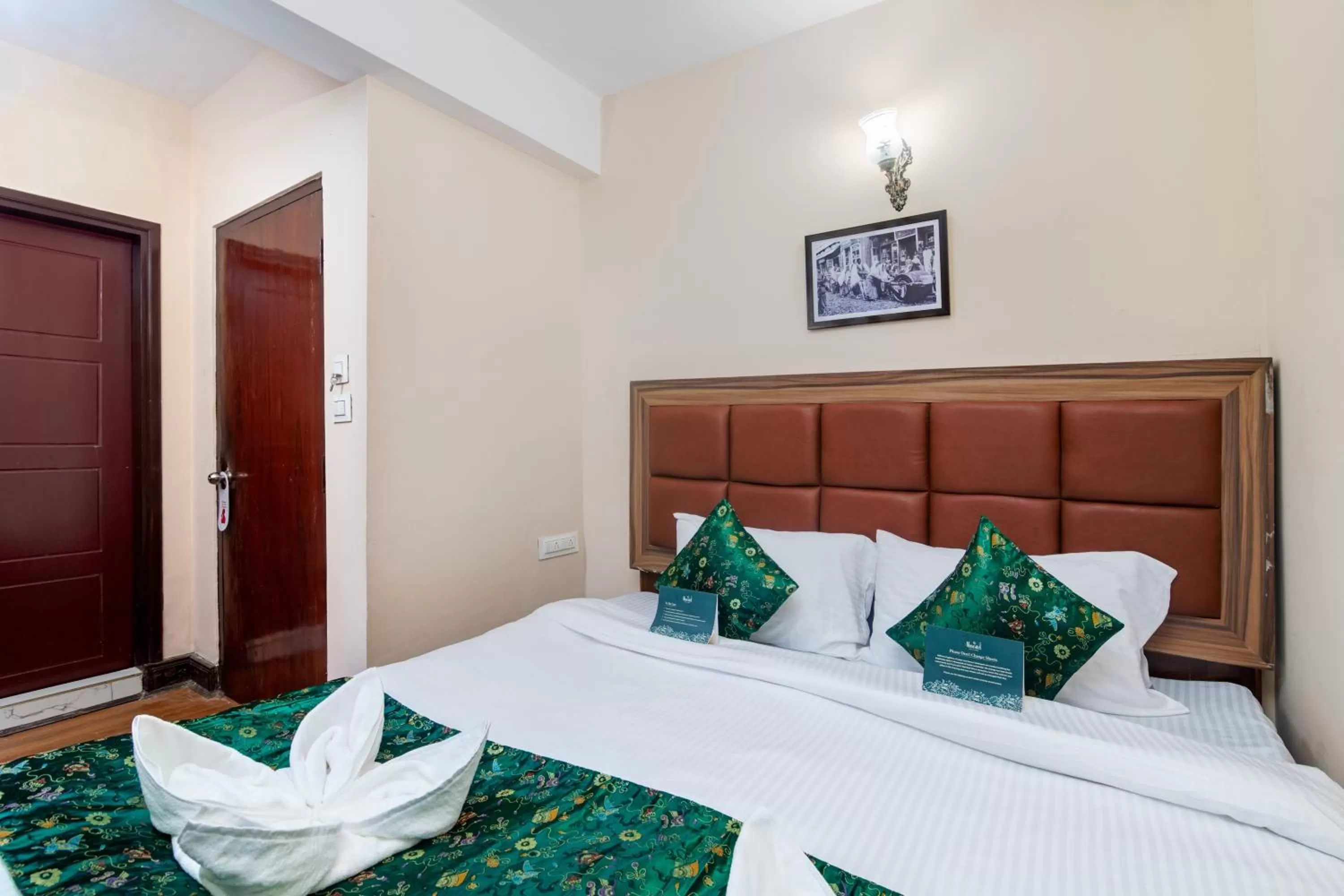 Bed in Muscatel Roma - 400 Mts from Mall Road