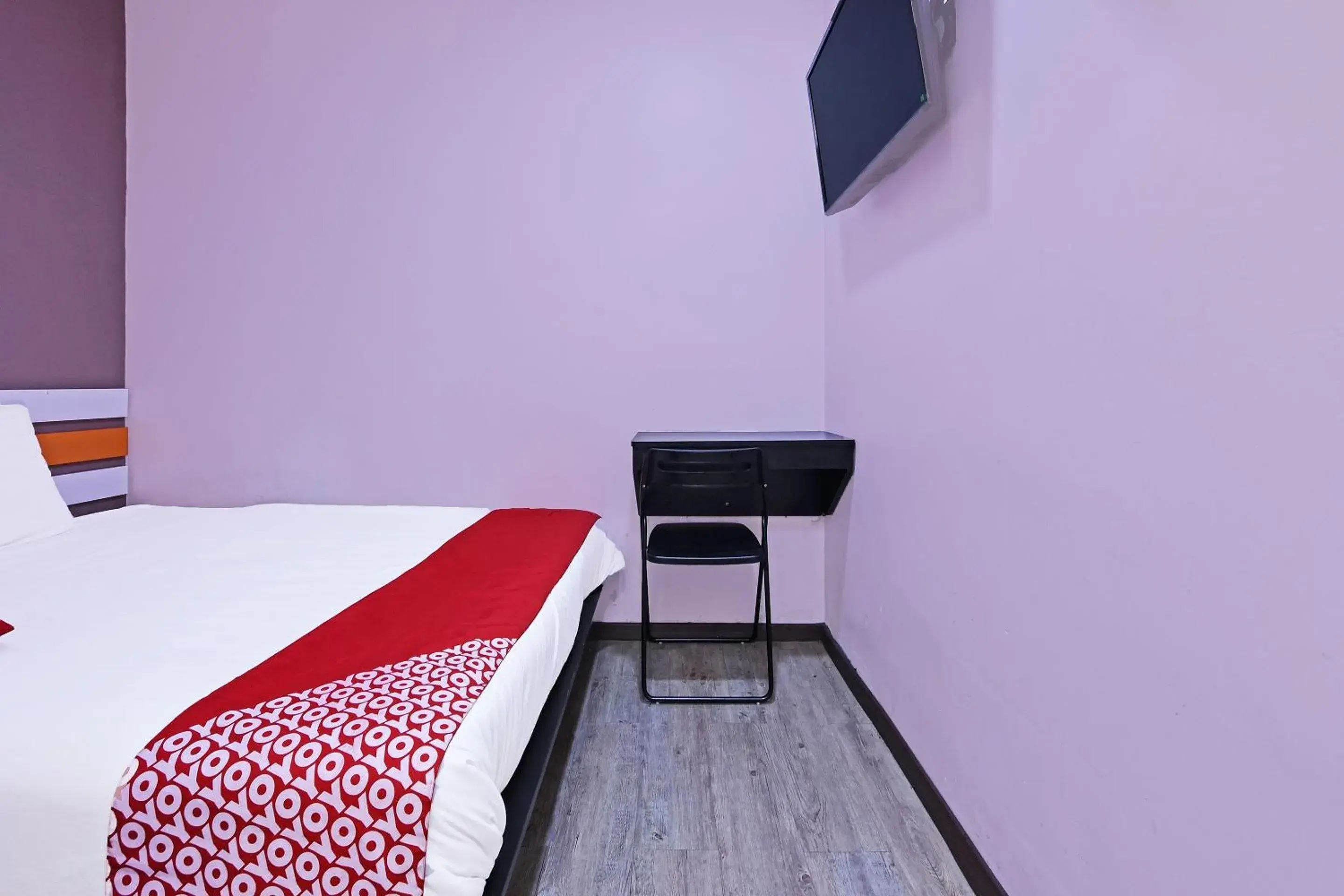 TV and multimedia, Bed in OYO 992 Orange Hotel Kuala Pilah