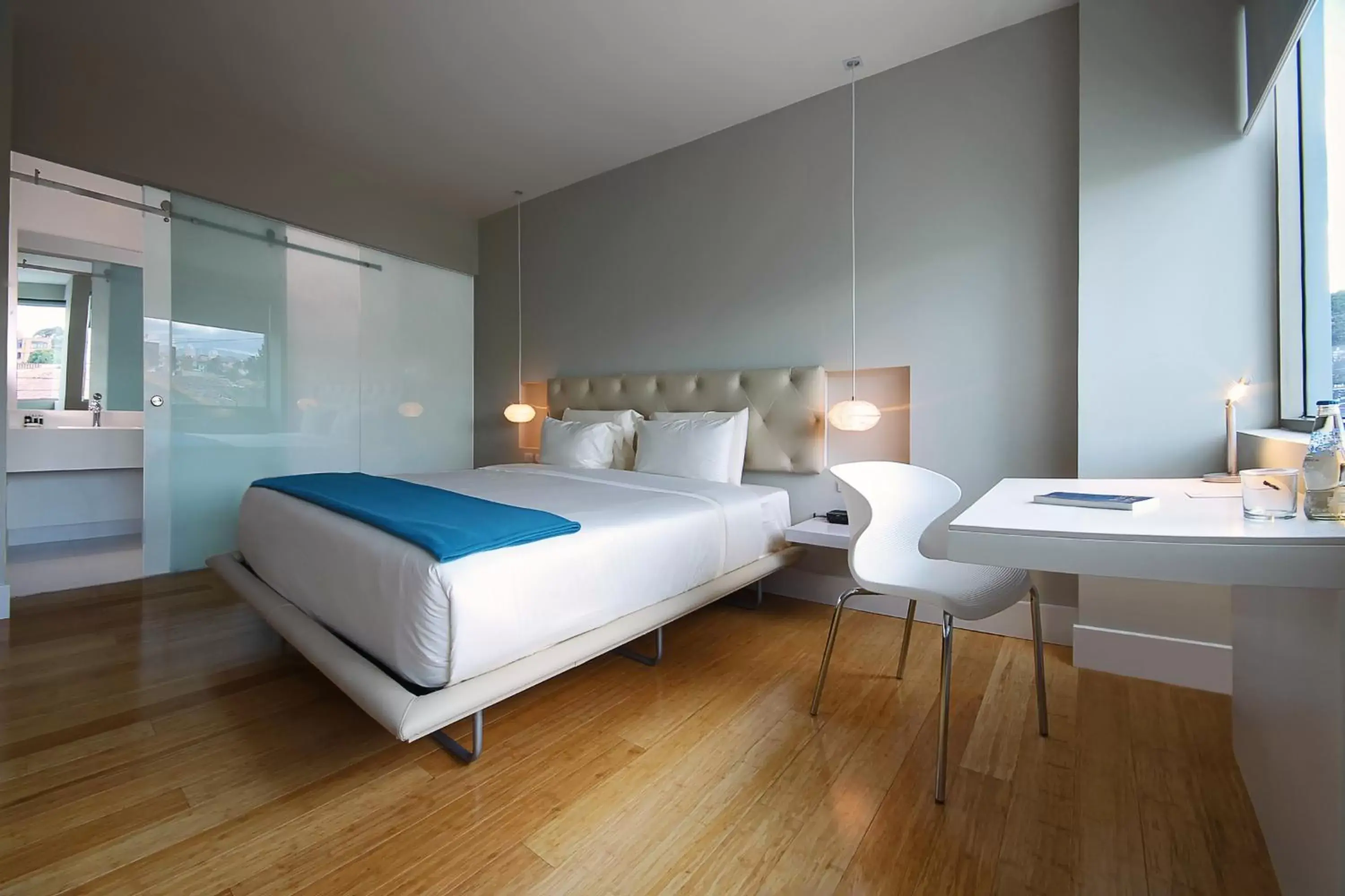 Bedroom, Bed in TRYP by Wyndham Cuenca Zahir