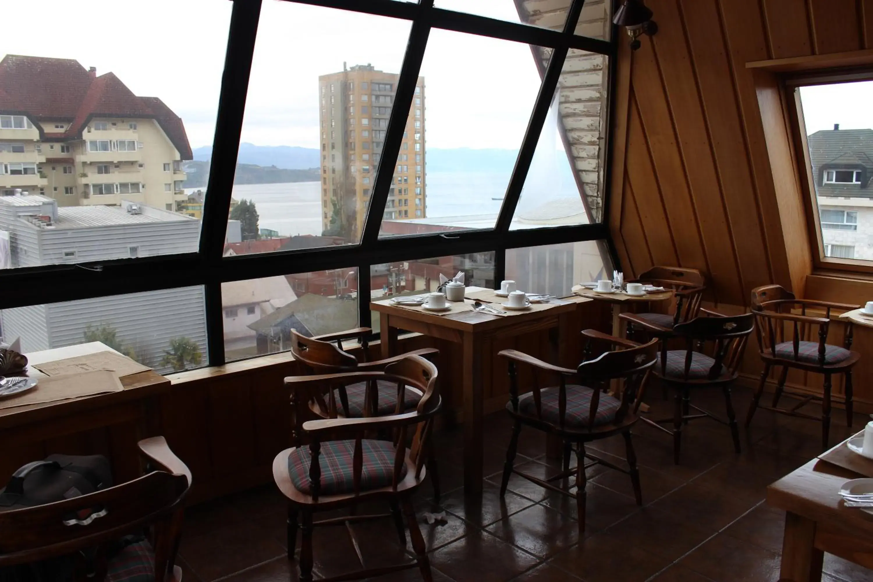 City view, Restaurant/Places to Eat in Hotel Antupiren