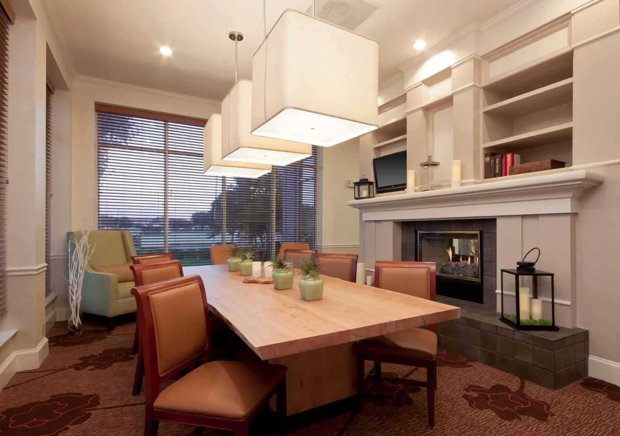 Meeting/conference room, Dining Area in Hilton Garden Inn Fort Worth/Fossil Creek