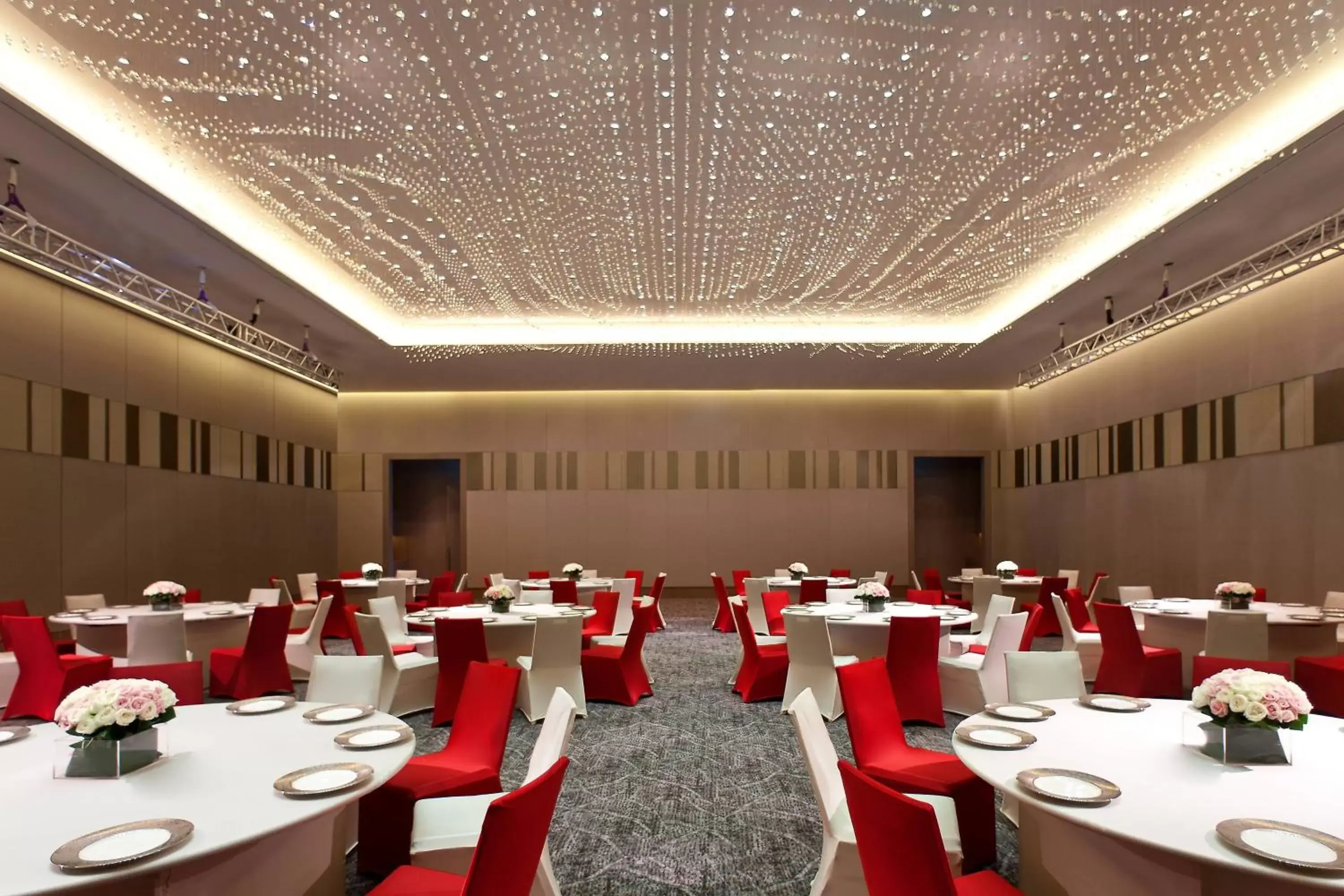 Meeting/conference room, Restaurant/Places to Eat in Le Meridien Taipei